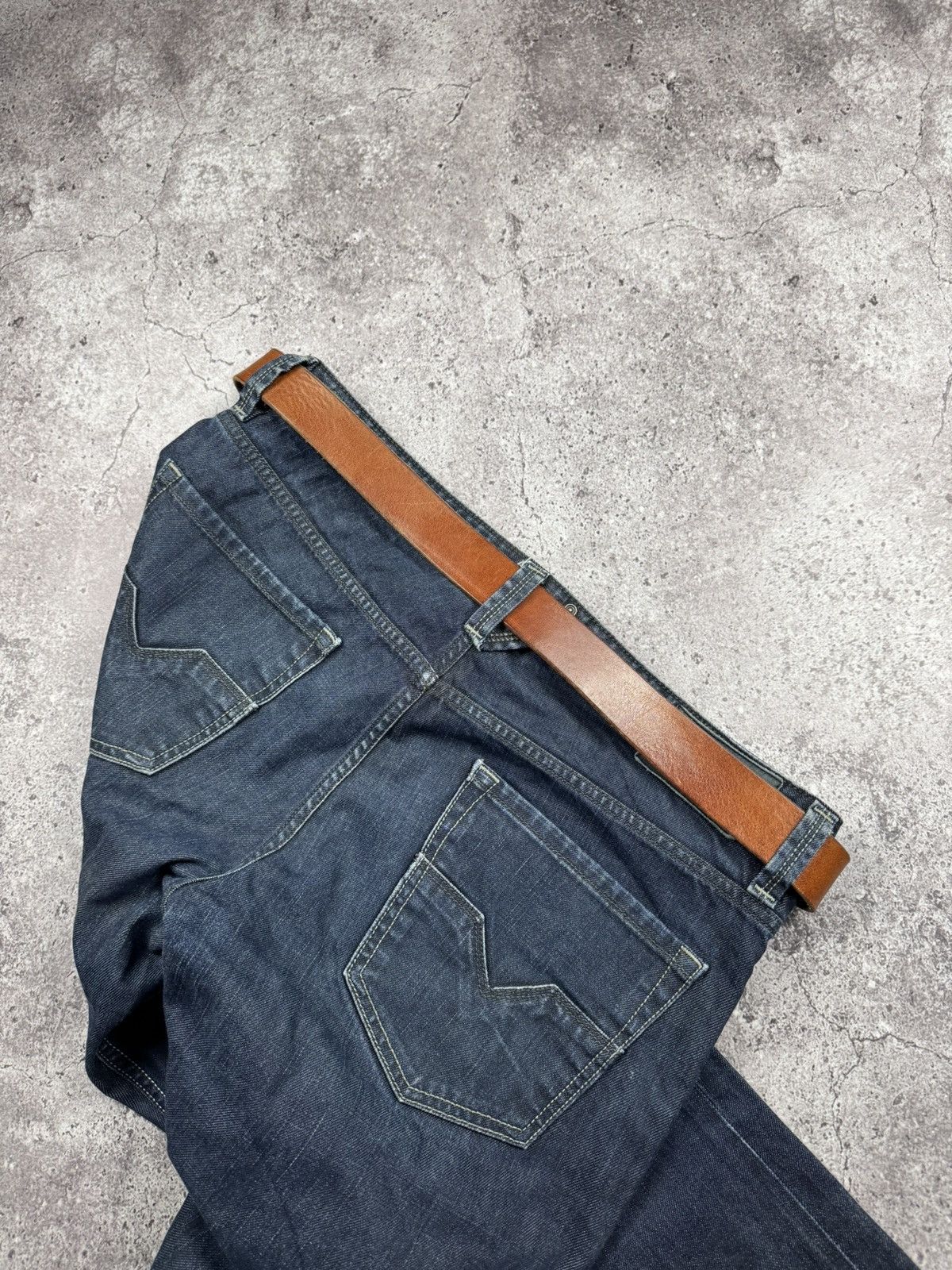 Diesel Vintage Diesel Leather Belt 90s Metal Letter Buckle Rare Y2K Size ONE SIZE - 4 Thumbnail