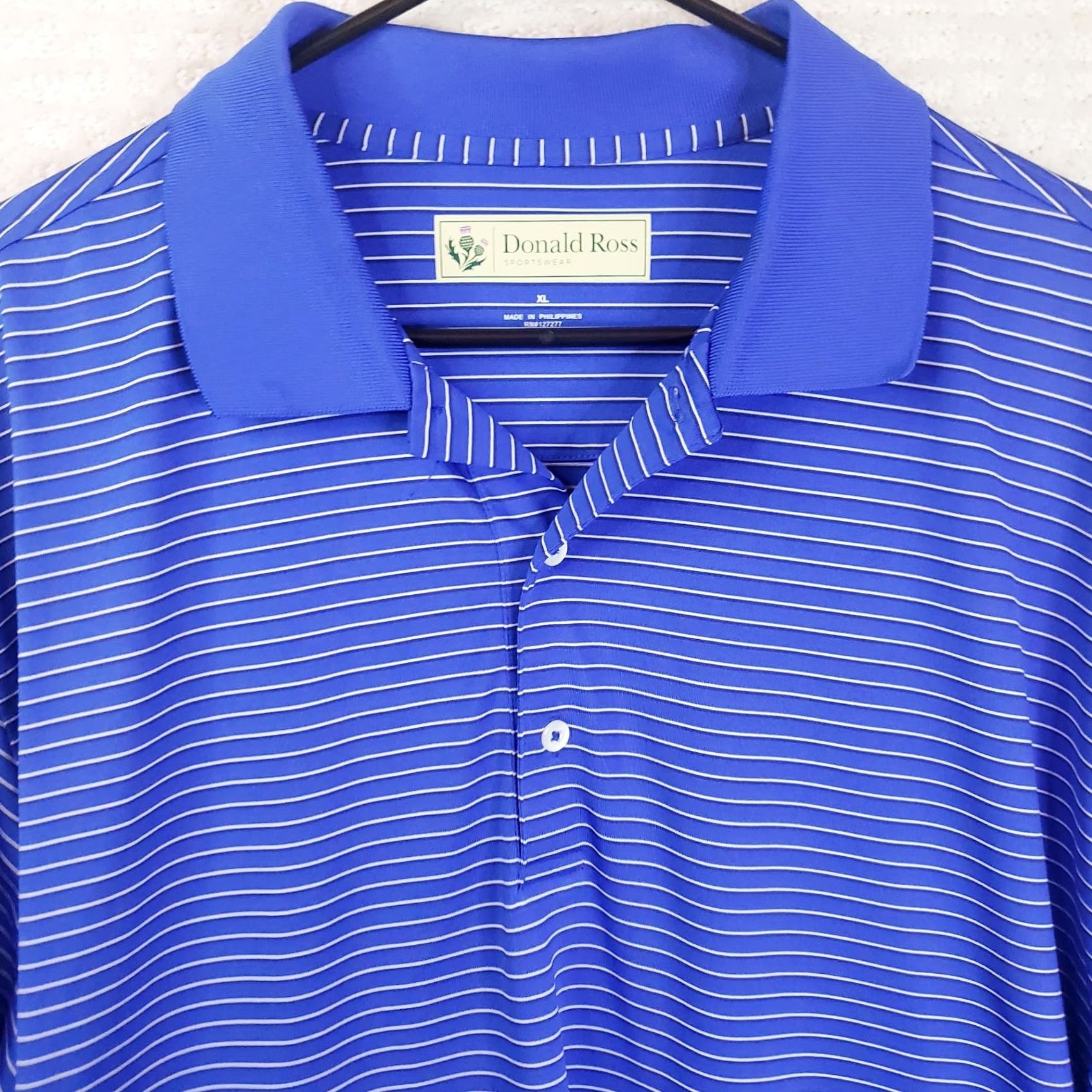 Vintage Donald Ross Polo Shirt Men XL Blue White Striped Short Sleeve Golf Performance T Shirt Polo Hat? Size US XL / EU 56 / 4 - 3 Thumbnail