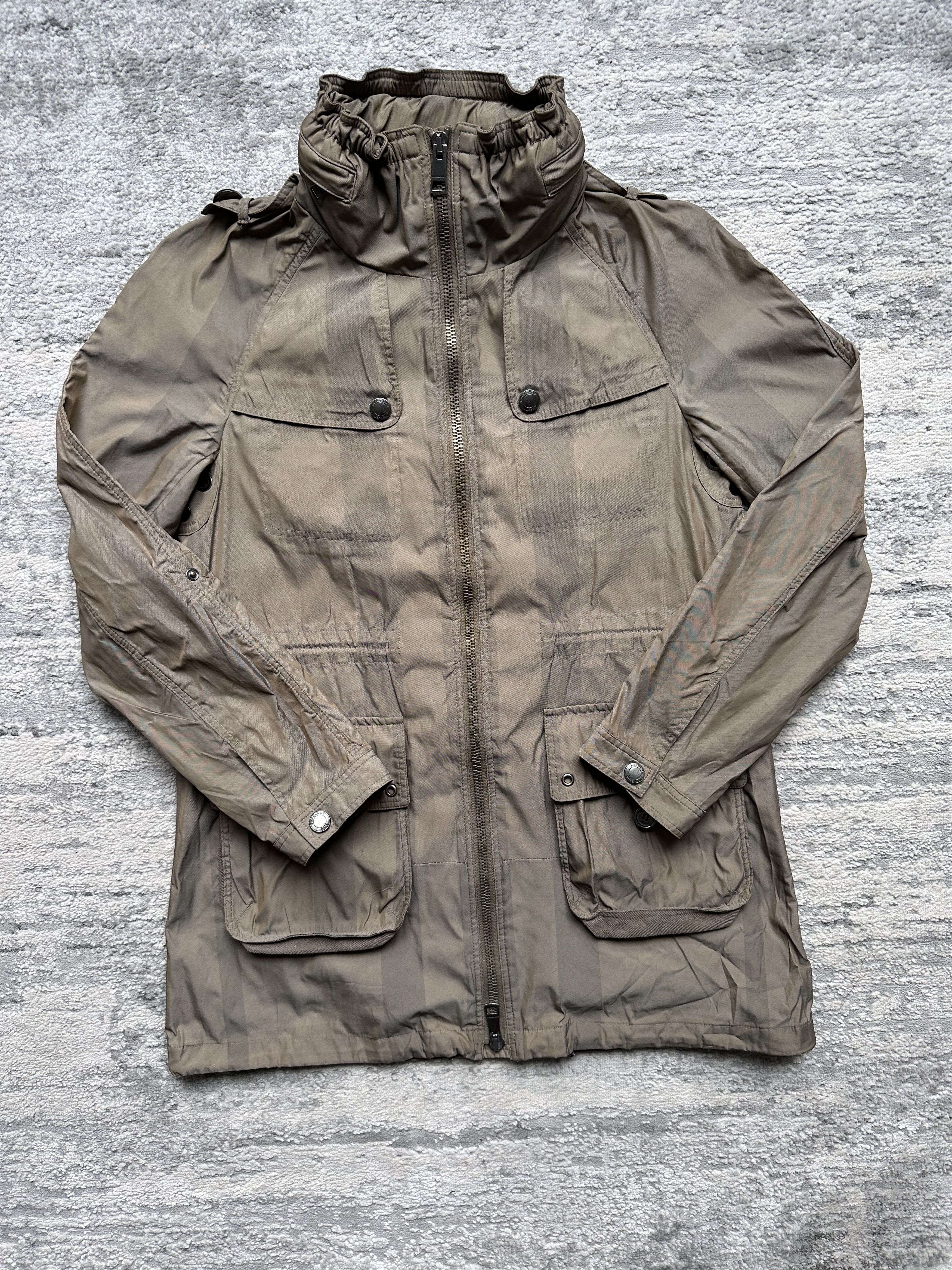 Burberry Burberry Nova Check Jacket Size M / US 6-8 / IT 42-44 - 2 Thumbnail