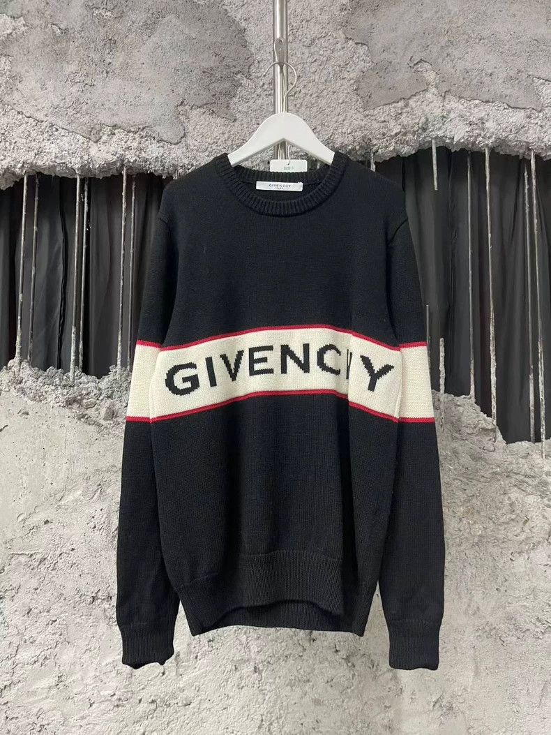Givenchy Givenchy Letter Logo Sweater Size US S / EU 44-46 / 1 - 1 Thumbnail
