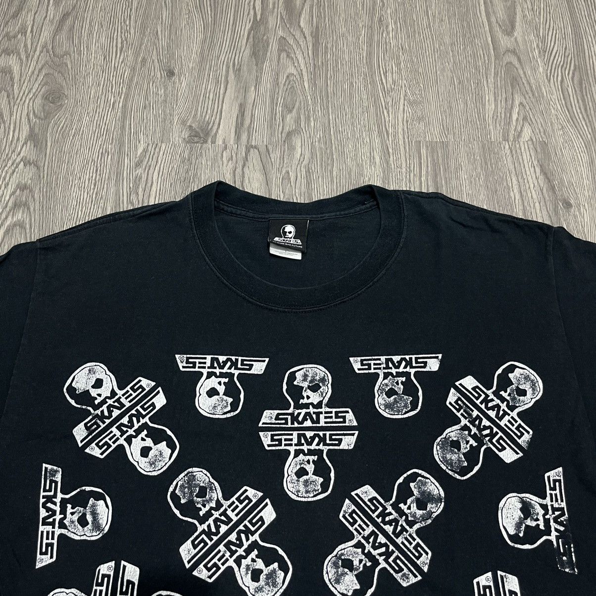 Vintage 00s Skull Skates Skatboarding T-Shirt Size US L / EU 52-54 / 3 - 2 Thumbnail