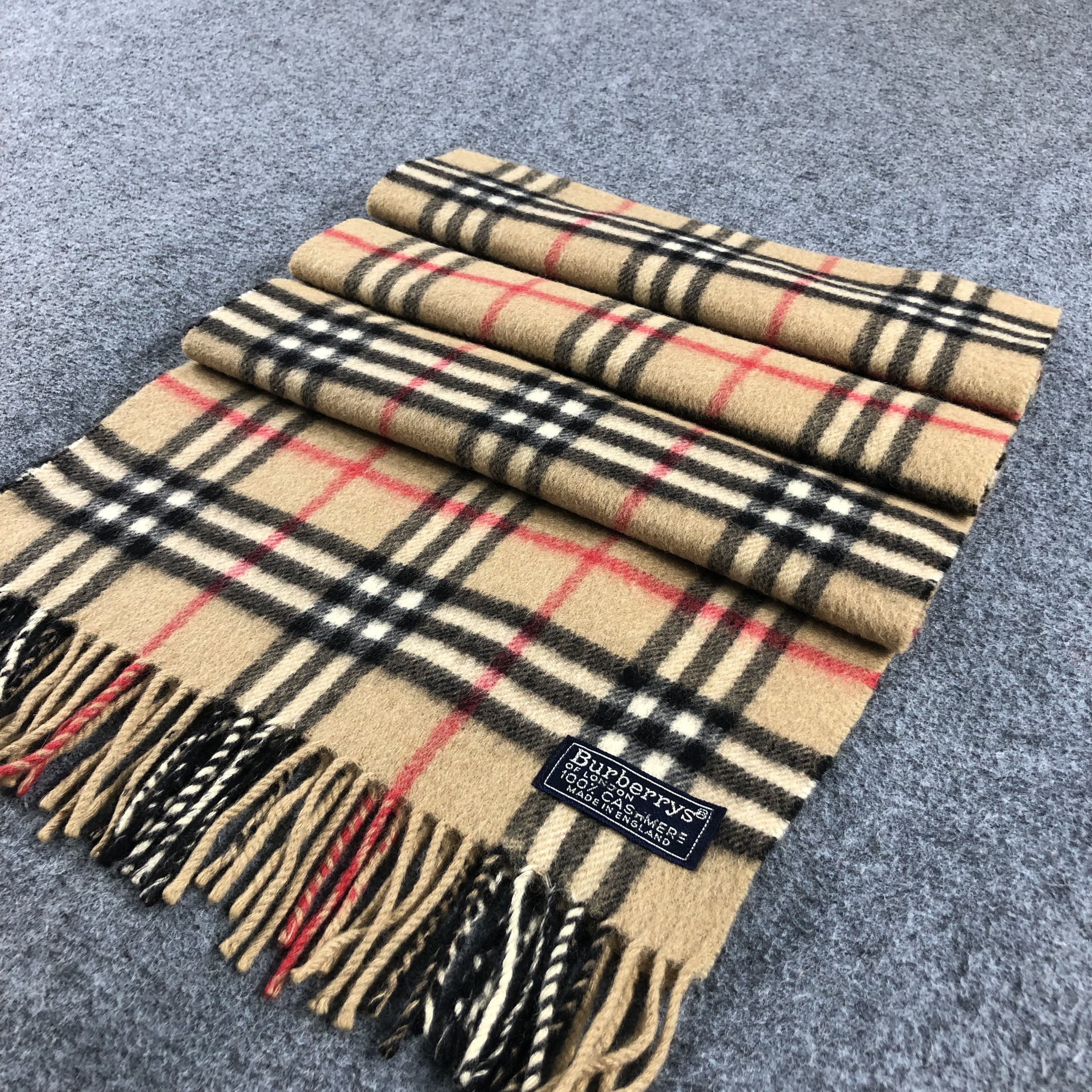 Burberry Burberrys Nova Check Tanned Cashmere Scarf Muffler V898 Size ONE SIZE - 4 Thumbnail