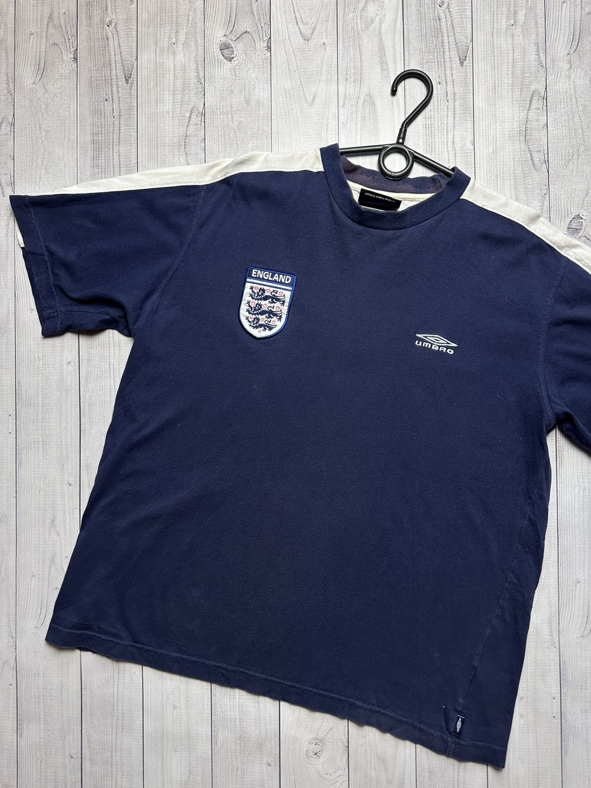 Umbro × Vintage Vintage Umbro England Carlsberg soccer tee size XL Size US XL / EU 56 / 4 - 3 Thumbnail