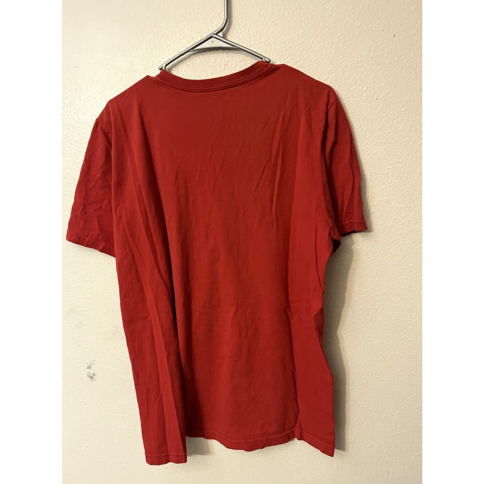 Nike Nike Tee Adult Large Red Short Sleeve Crewneck T-shirt Logo Size US L / EU 52-54 / 3 - 3 Thumbnail