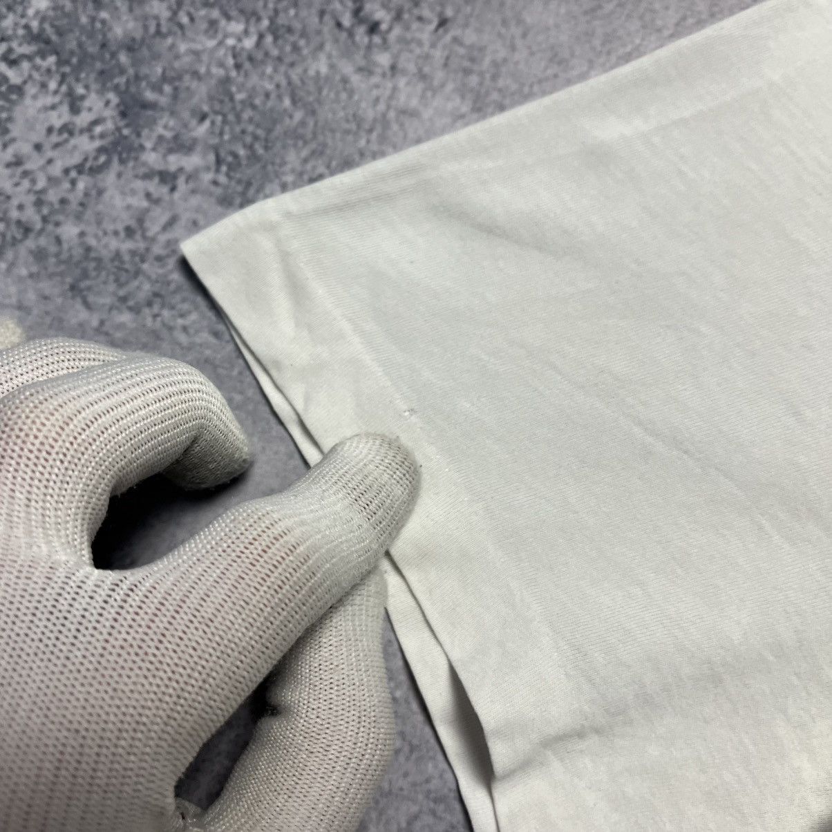 Allsaints Vintage Allsaints White Basic Tee Streetwear Y2K Designer Size US S / EU 44-46 / 1 - 6 Thumbnail