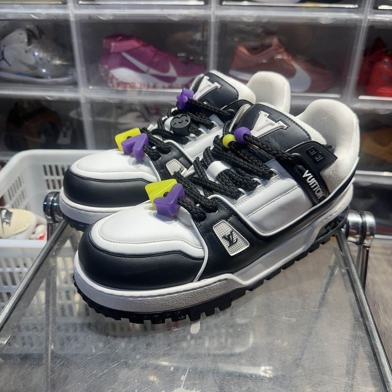 Louis Vuitton Louis Vuitton Trainer Maxi Low-Top Sneakers 0079 Size US 5 / EU 37 - 1 Thumbnail