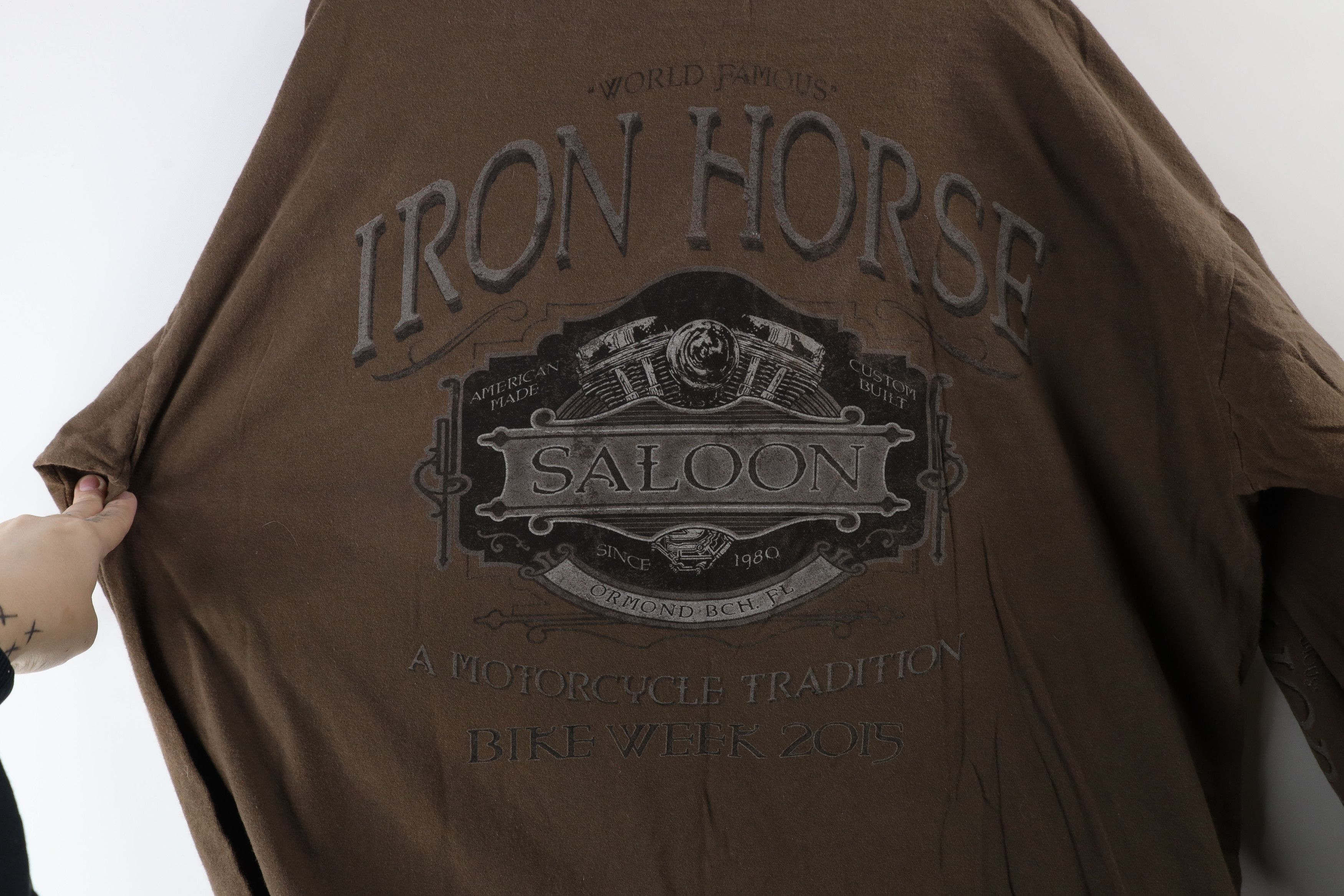 Vintage Vintage Out Iron Horse Saloon Florida Long Sleeve T-Shirt Size US XXL / EU 58 / 5 - 6 Thumbnail