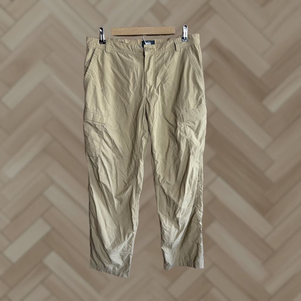 Vintage REI Co-op Sahara Pants Mens 36x30 Tan Relaxed Cargo Outdoor Hiking Shirt? Size US 36 / EU 52 - 1 Thumbnail