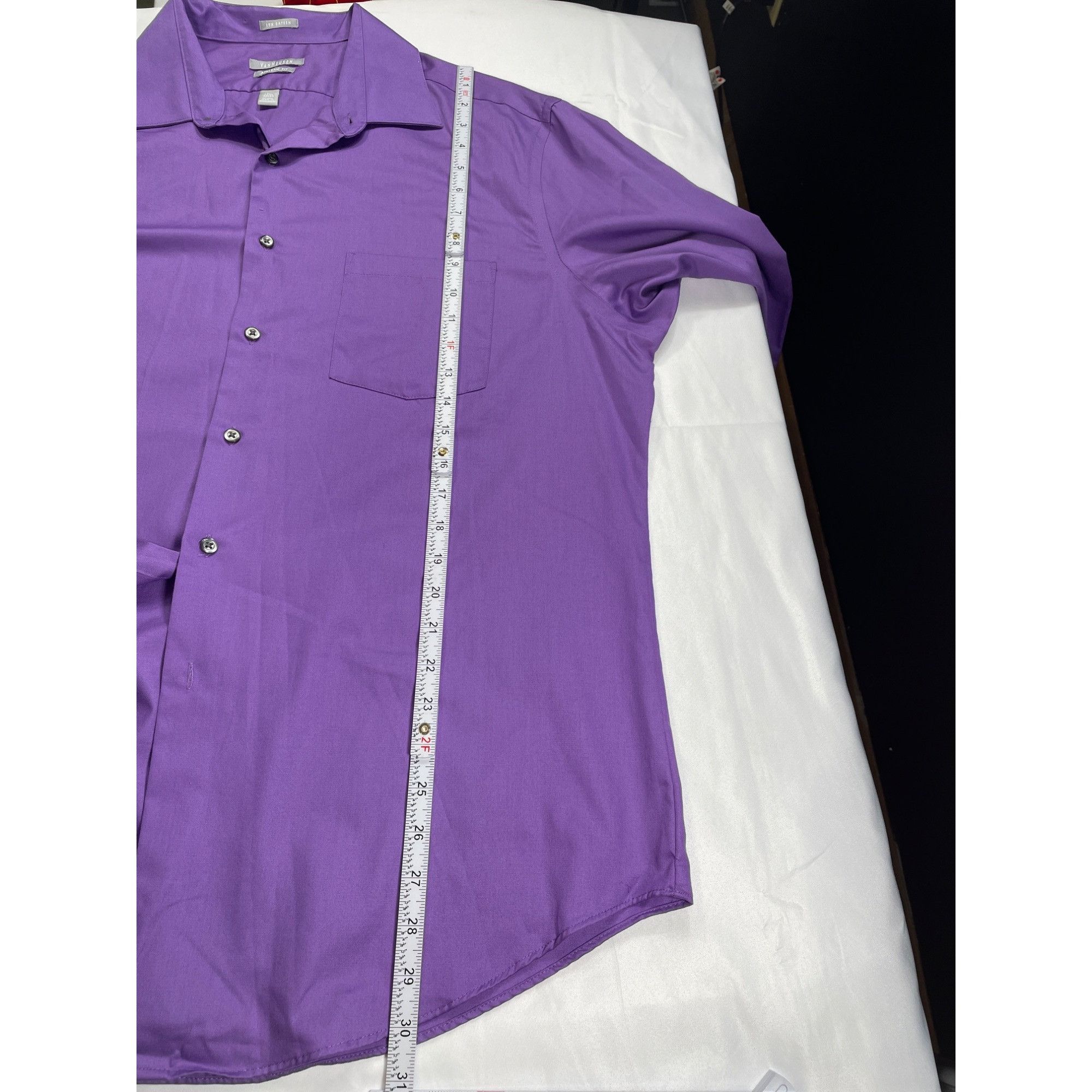 Van Heusen Van Heusen SKU 7587 Mens Purple Long Sleeve Button Down Shir Size US XL / EU 56 / 4 - 5 Thumbnail