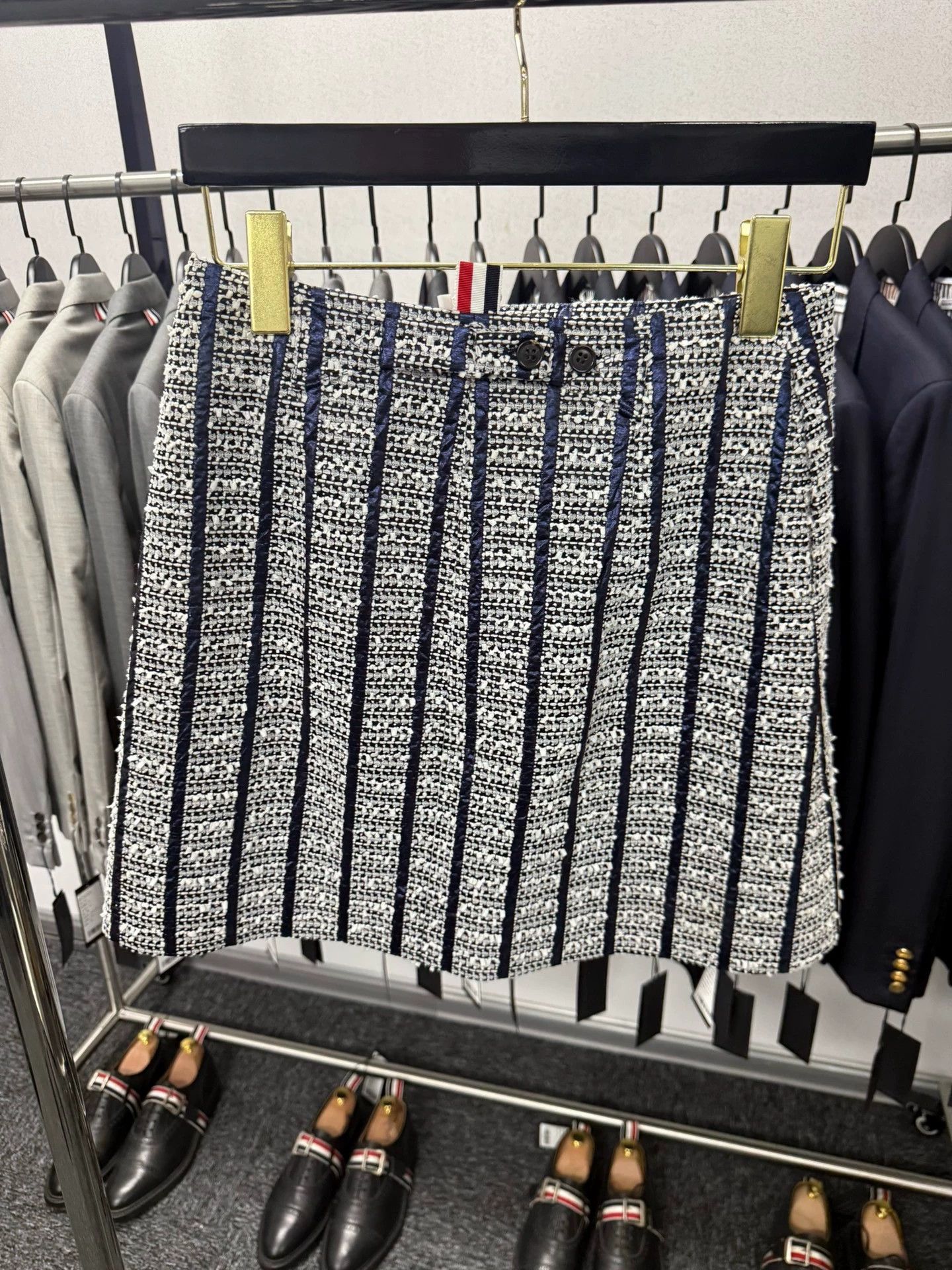 Thom Browne Thom Browne Women's Rare Gold Buckle Check Skirt Size40 Size 27" / US 4 / IT 40 - 2 Thumbnail