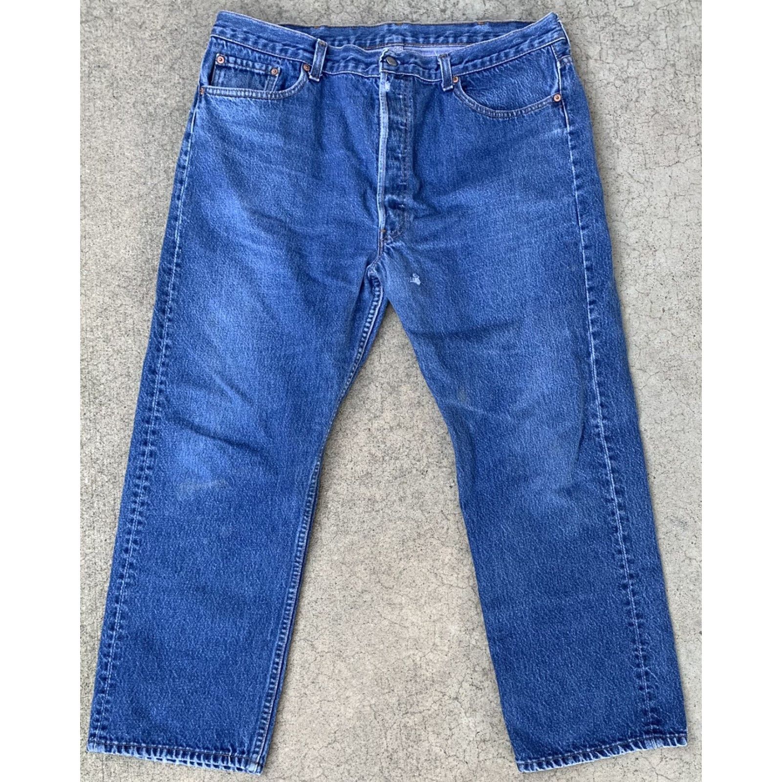 VINTAGE Levi's 501 jeans Button Fly Jeans Men Regular 42 Waist 38.5 Inseam 27 Blue Cotton Denim Made in USA 5-Pocket USA 90s?
