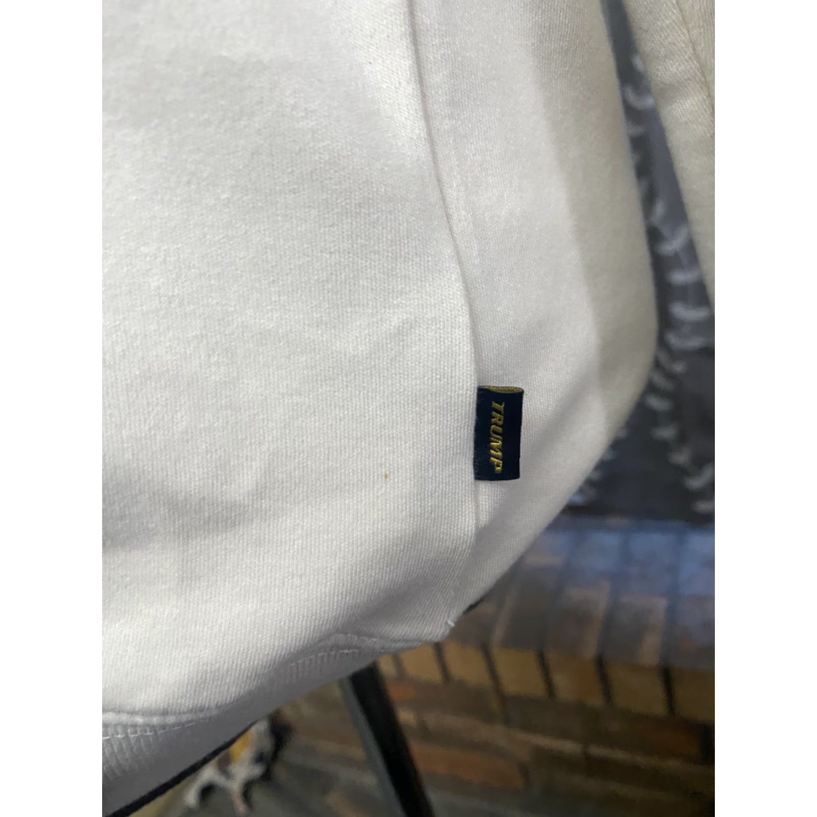 Vintage Trump Golf Quarter Zip Pullover Sweatshirt Ivory Men’s Size Medium fleece knit Mock Neck 1/4 Zip All Seasons Breathing Regular Mens Size US XL / EU 56 / 4 - 7 Thumbnail