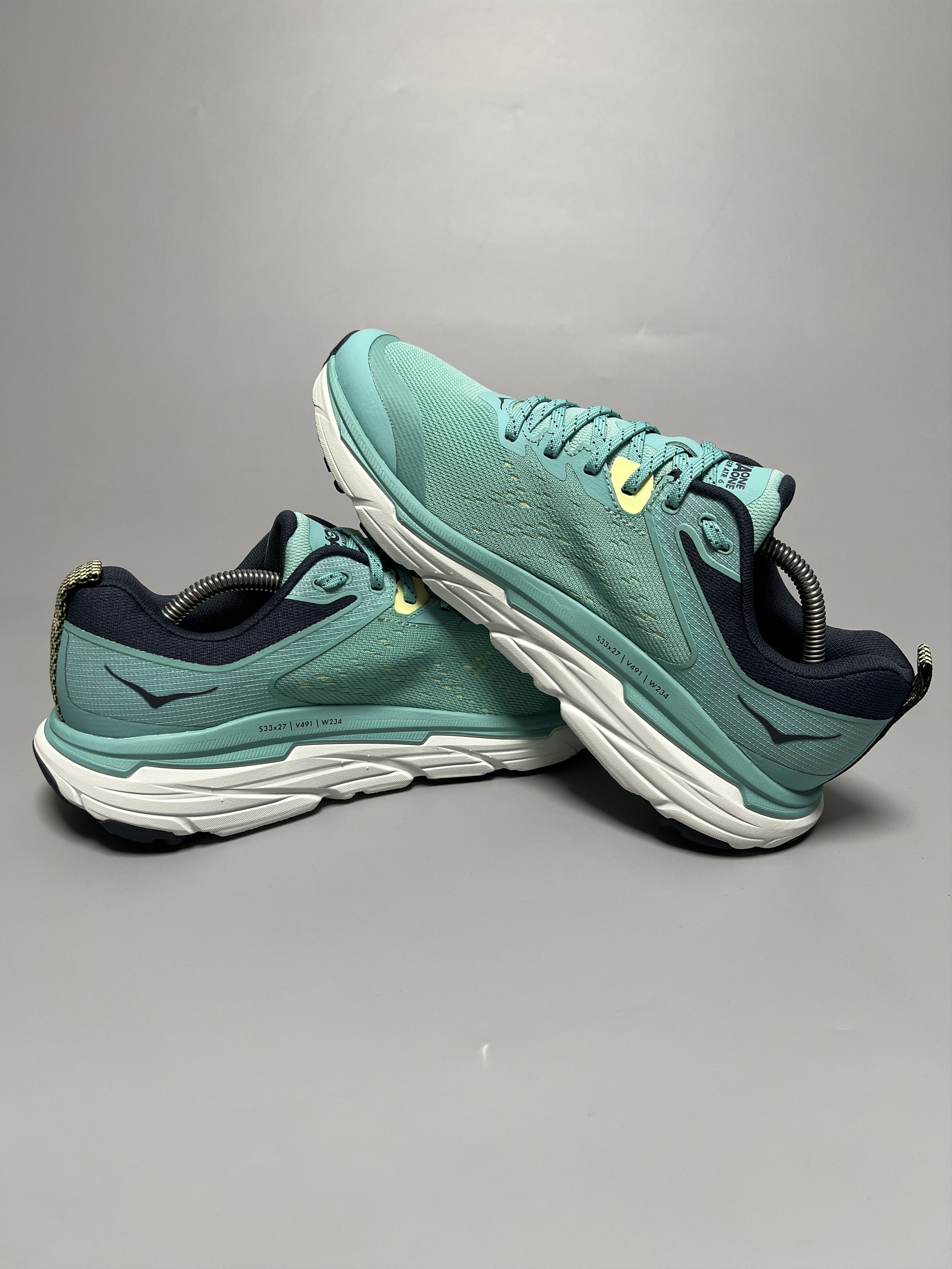 Hoka 9.5B Hoka One One Challenger ATR 6 Running Shoes Gym Walking Size US 9.5 / IT 39.5 - 5 Thumbnail