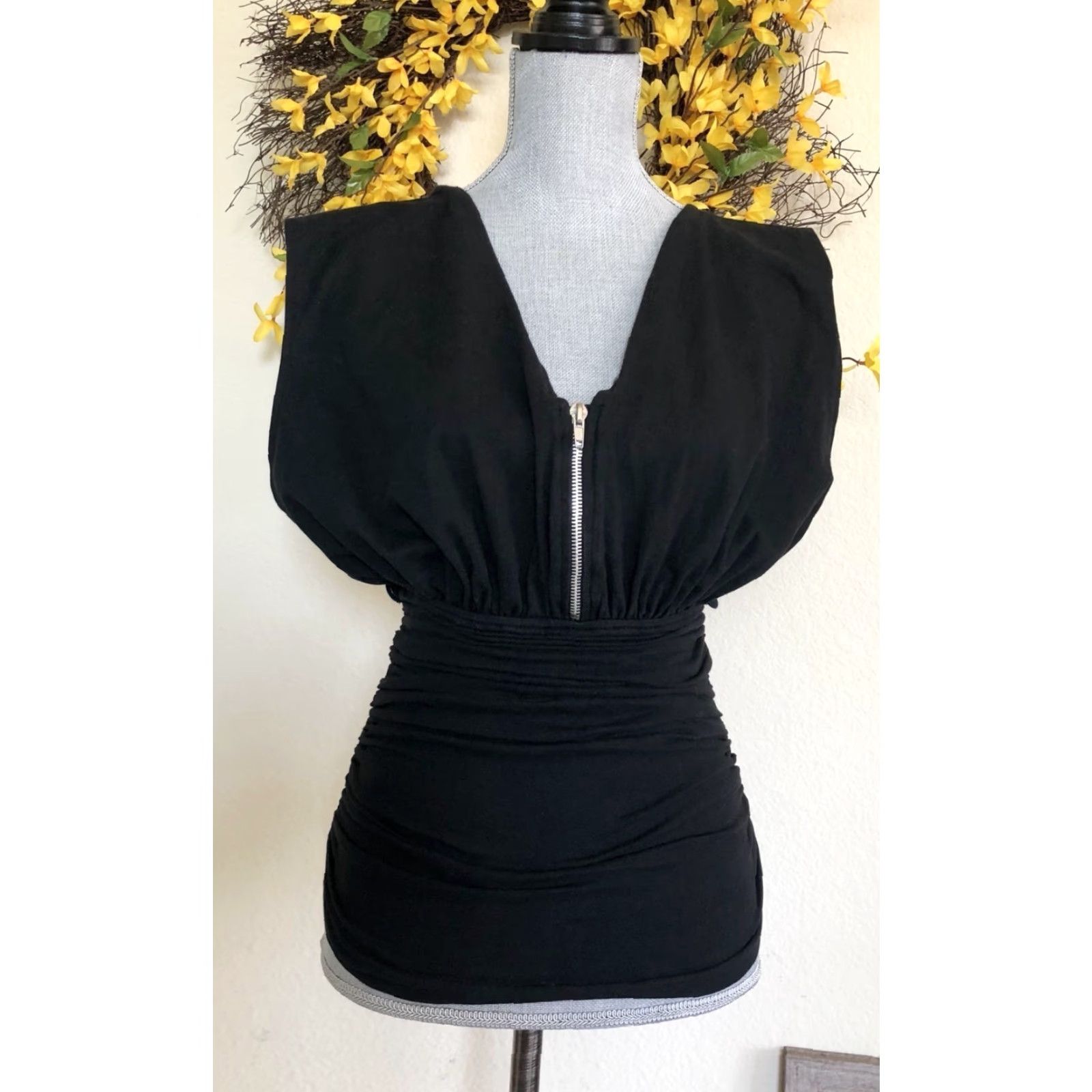 Vintage VINTAGE La Milliardaire Paris Ruched Zipper Top Open Back Blouse XS Black Women(V-Neck) 80s 2/XS Size XS / US 0-2 / IT 36-38 - 2 Thumbnail