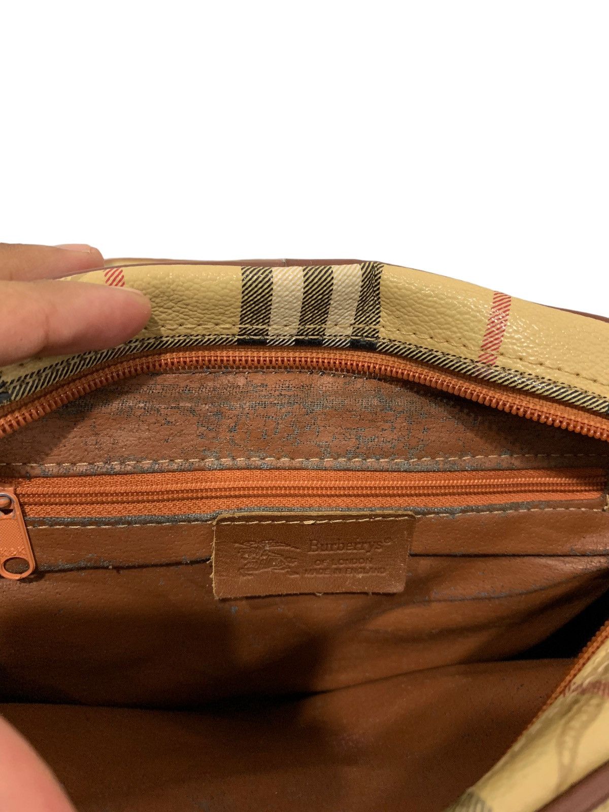 Burberry 🔥VTG OG BURBERRY NOVACHECK SLING BAG Size ONE SIZE - 11 Thumbnail