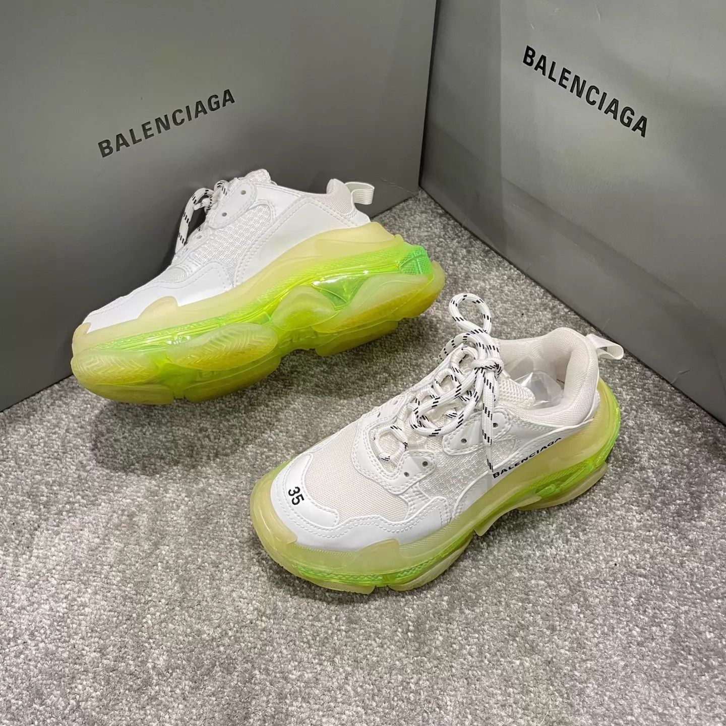 Balenciaga Balenciaga Neon Green Dad Shoes Women's 35 Size US 4.5 / IT 34.5 - 4 Thumbnail