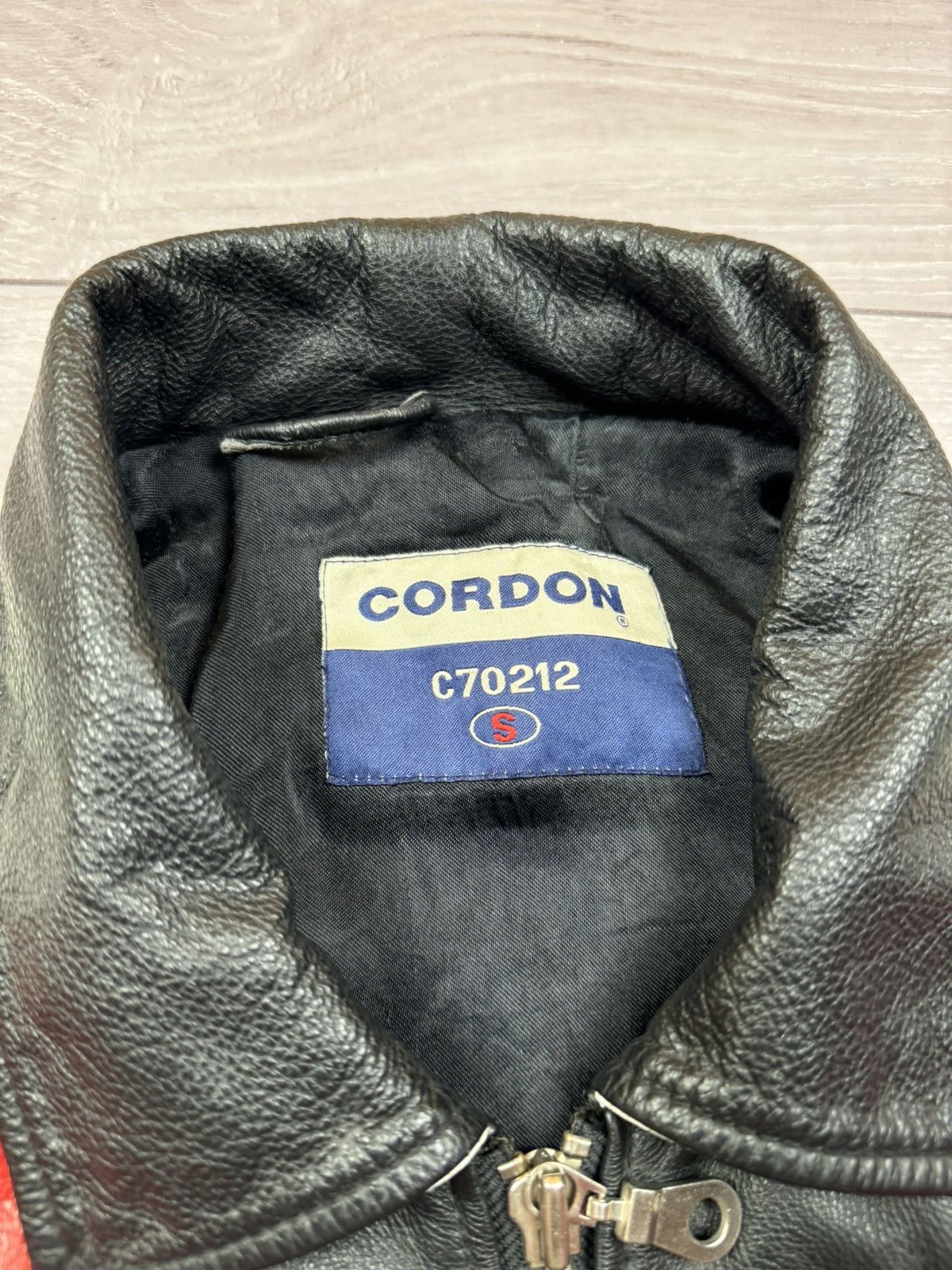 Vintage Cordon Gear USA Flag Big Logo Vintage Leather Jacket Size US S / EU 44-46 / 1 - 20 Thumbnail
