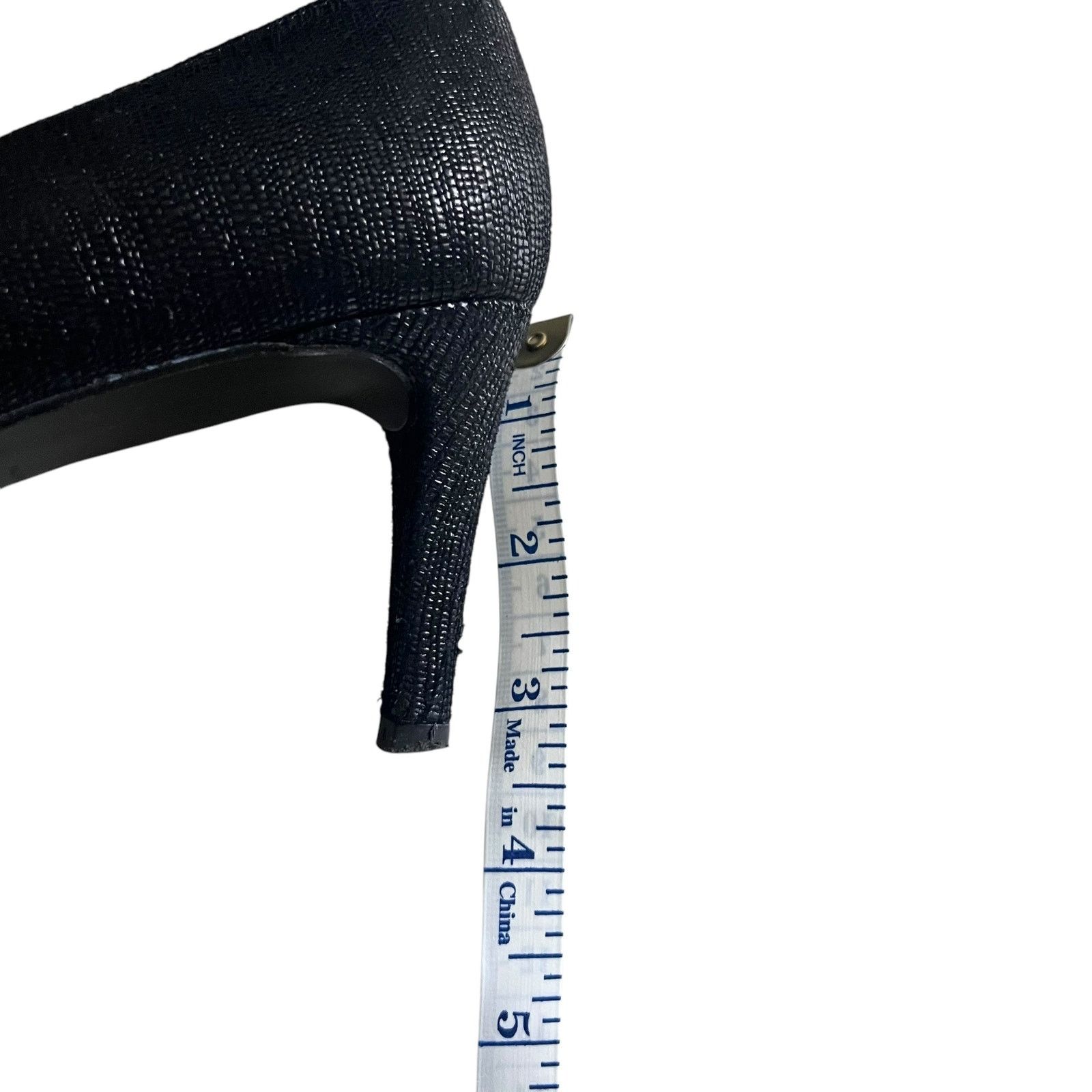 Stuart Weitzman Stuart Weitzman Black Curvia Textured Pointed Toe Pumps Size US 7.5 / IT 37.5 - 5 Thumbnail