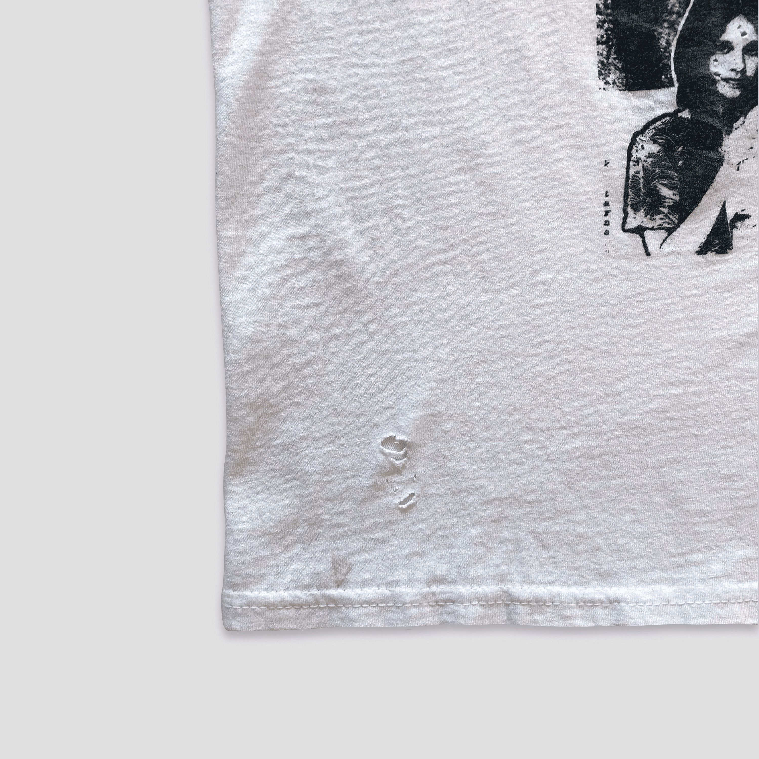 Vintage Vintage Late 90s Charles Manson T-Shirt Size US XL / EU 56 / 4 - 5 Thumbnail