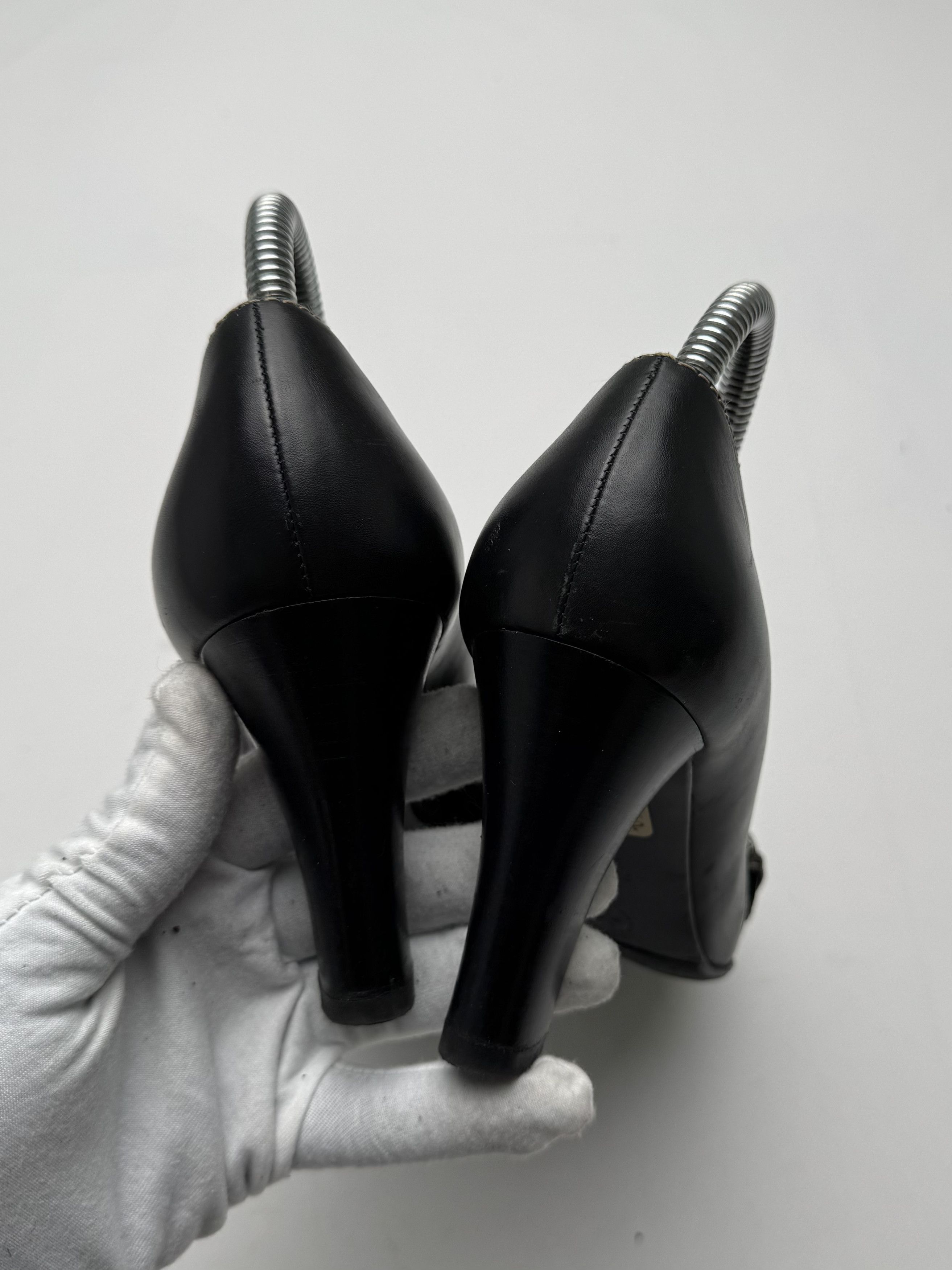 Bally Bally Vintage Leather Pumps Buckle Detail High Heel E2 Size US 8 / IT 38 - 6 Thumbnail