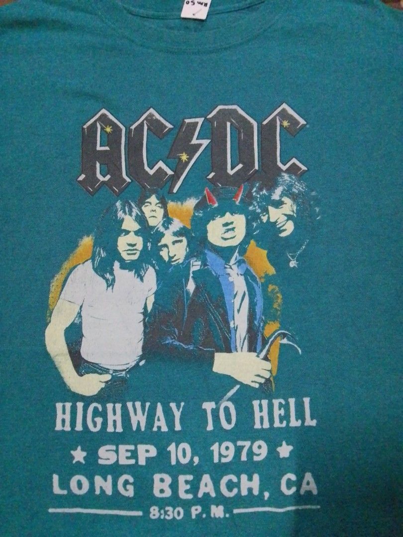 Vintage Vintage ACDC Highway To Hell Band Tee Size US L / EU 52-54 / 3 - 3 Thumbnail