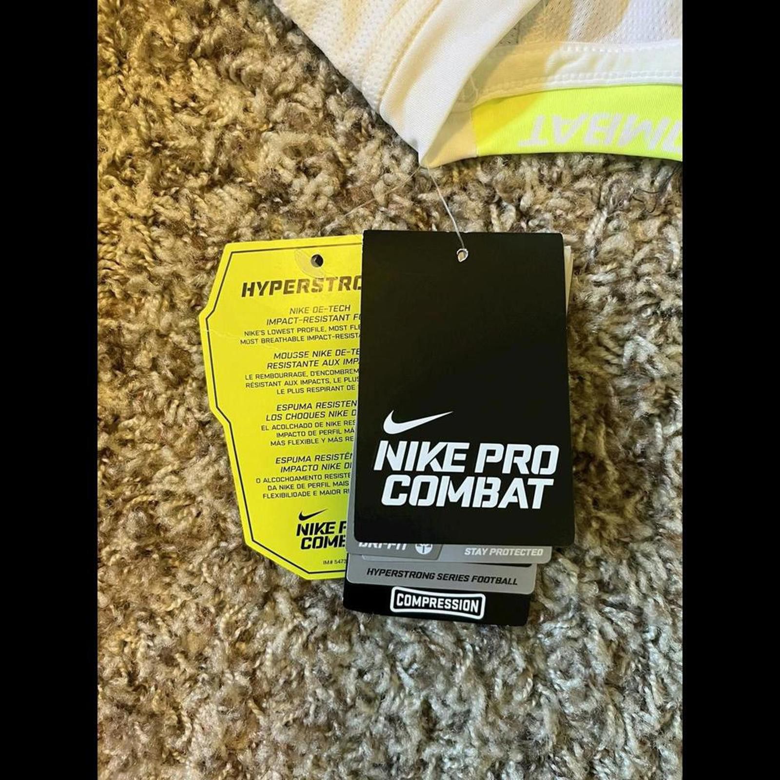 Nike Nike Mens Pro Hyperstrong Compression 4-Pad Top Size US XL / EU 56 / 4 - 11 Thumbnail