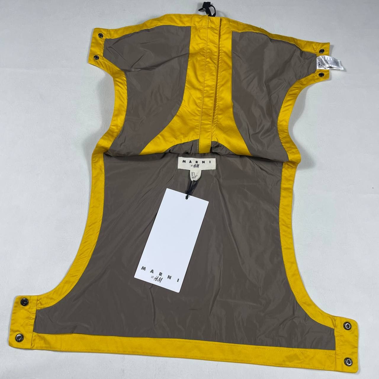 Marni MARNI AT H&M CROPPED HOODED VEST BNWT Size US S / EU 44-46 / 1 - 7 Thumbnail
