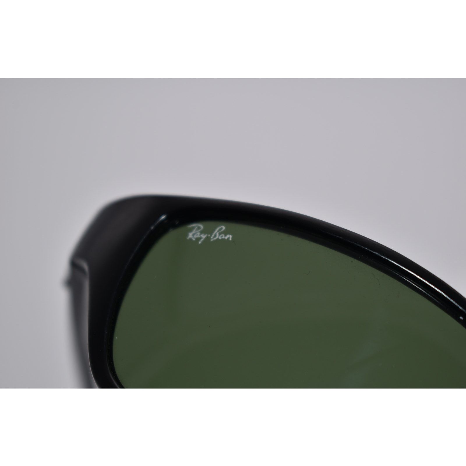 RayBan VINTAGE Ray-Ban Sunglasses Black Bausch & Lomb, Made in USA2 Size ONE SIZE - 6 Thumbnail