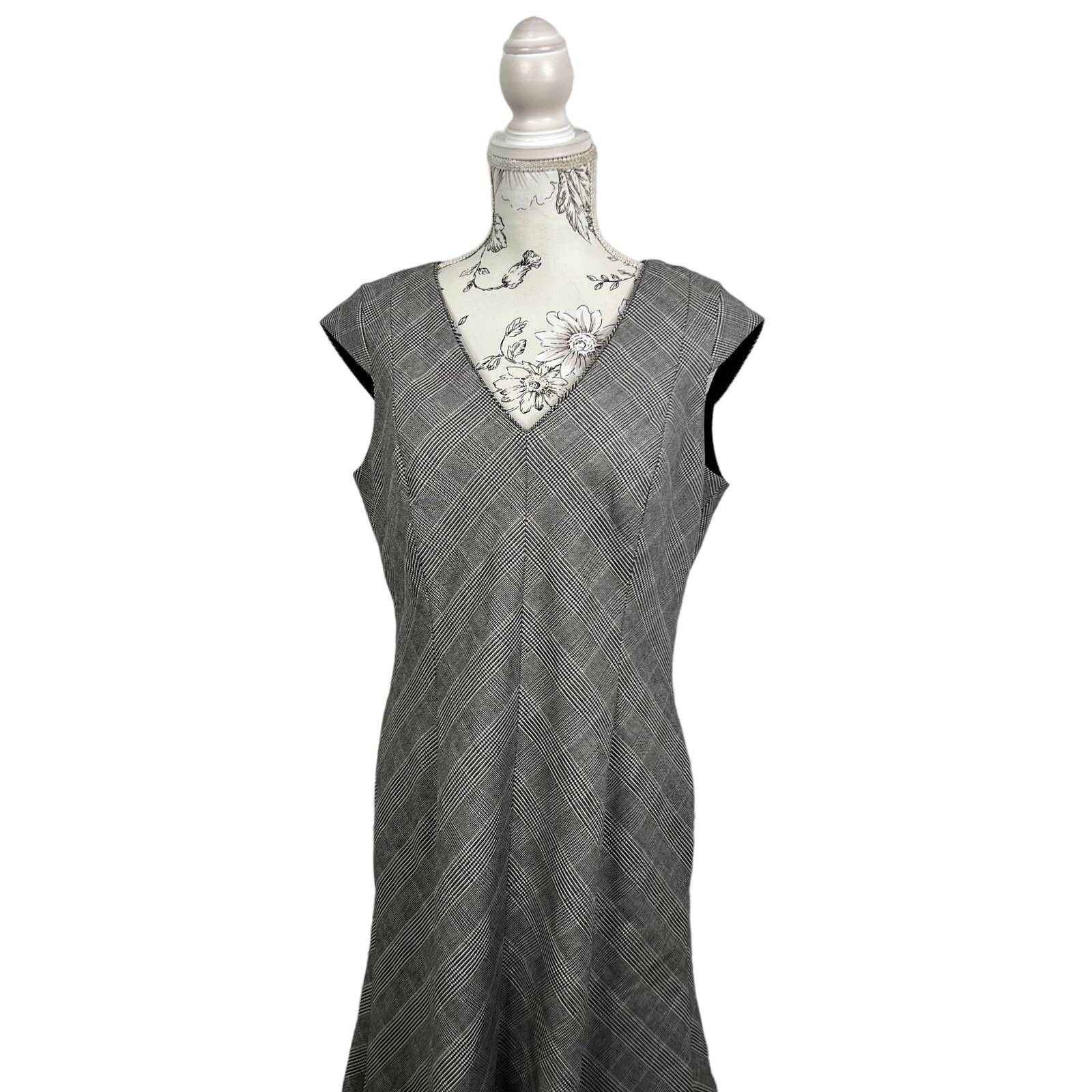 White House Black Market Black and Cabernet Plaid A-Line
