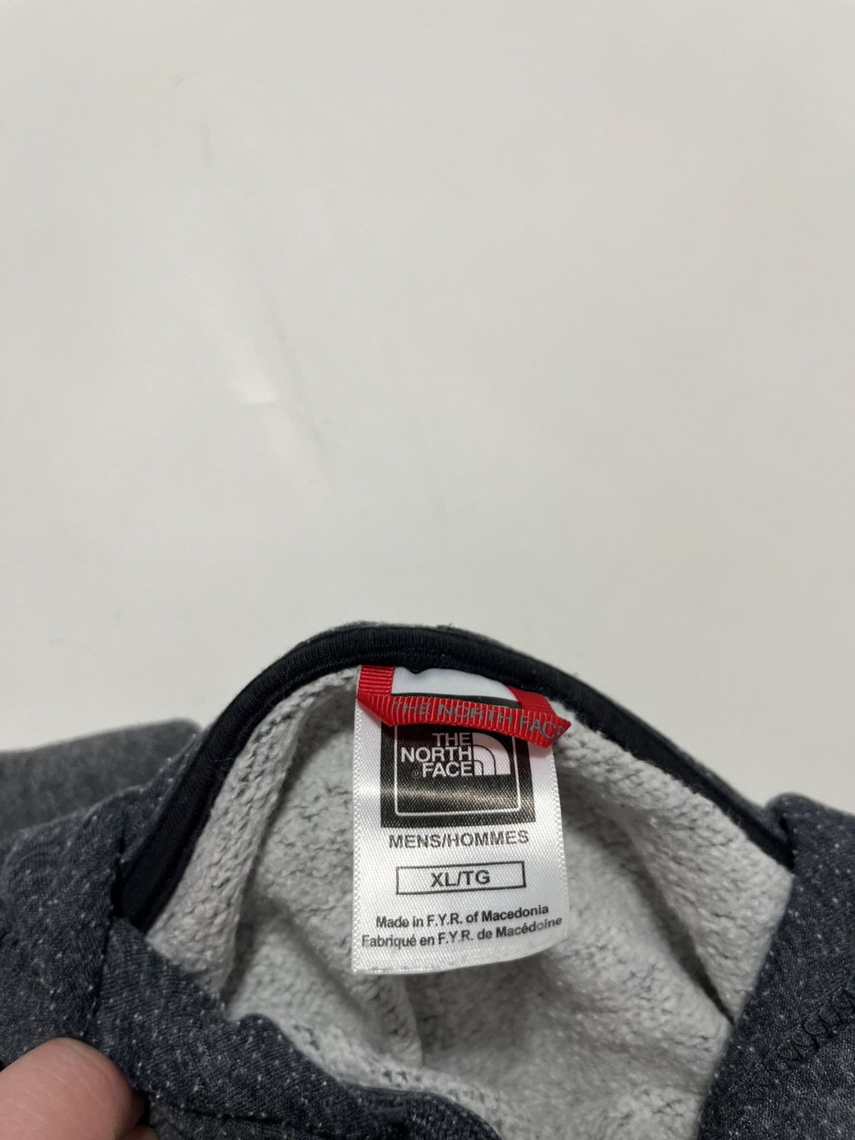 The North Face Vintage The North Face Center Logo Hoodie Size US XL / EU 56 / 4 - 3 Thumbnail