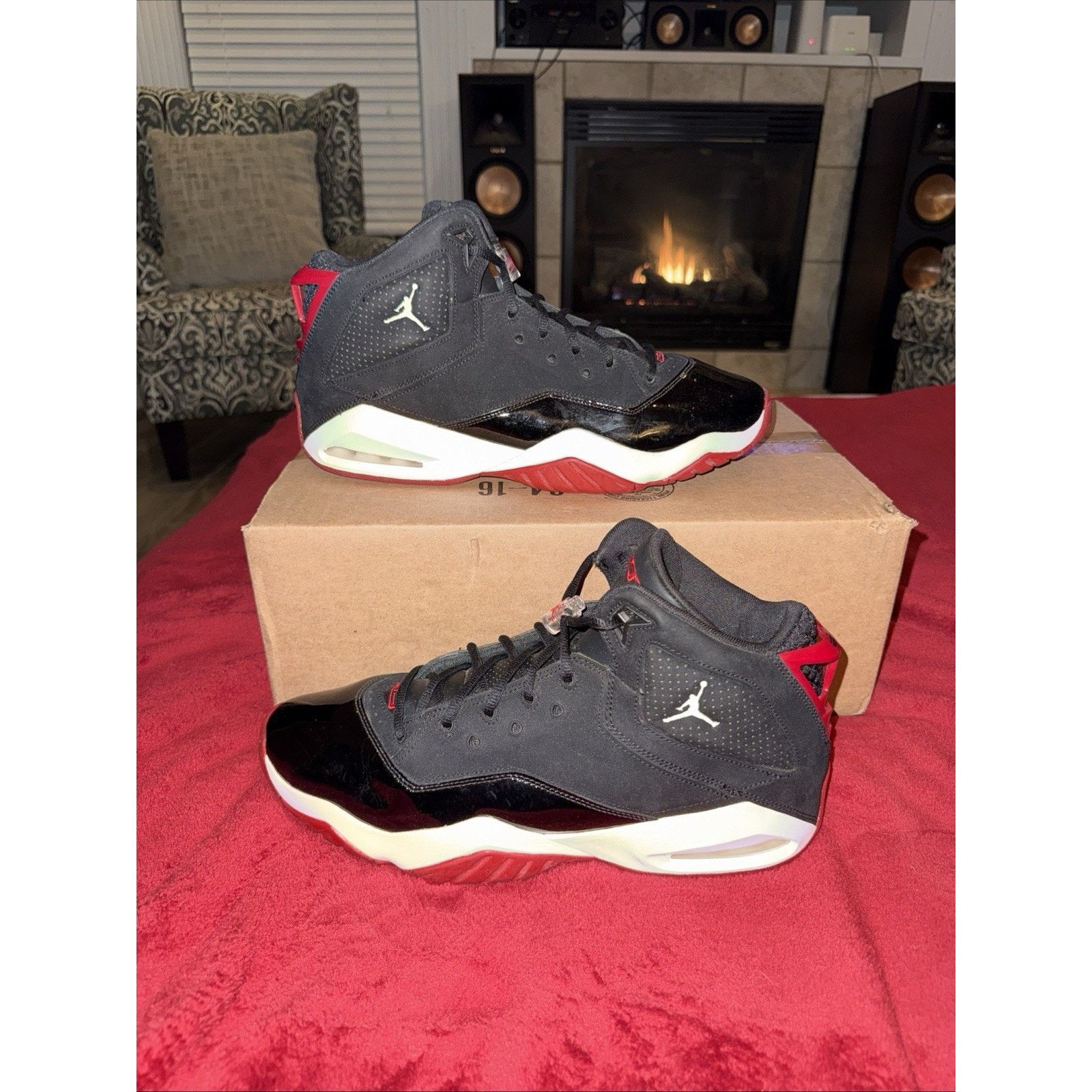 Nike Nike Air Jordan B'Loyal Bred Basketball Size 13 315317-026 Size US 13 / EU 46 - 9 Thumbnail
