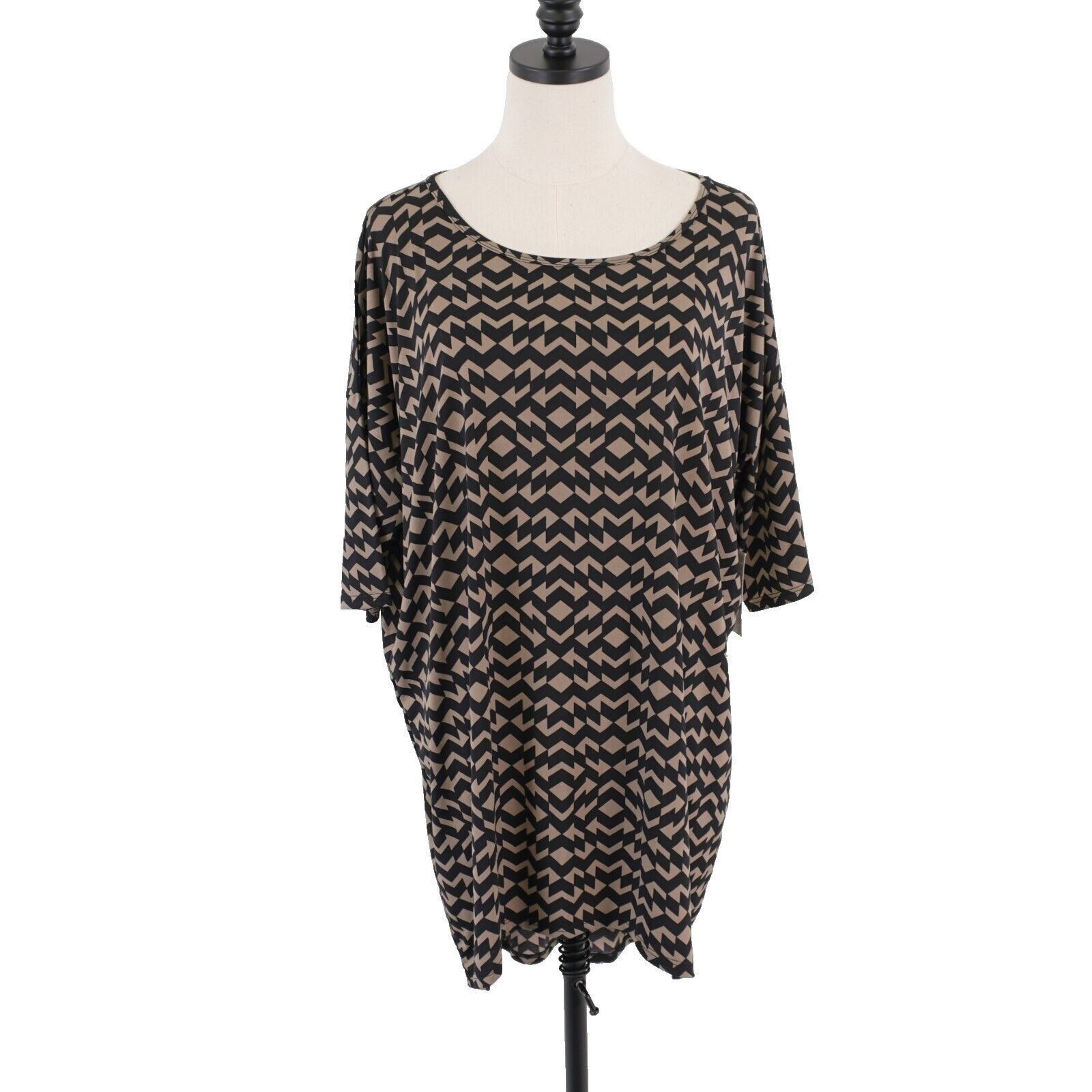 Designer NEW LuLaRoe Irma Large Beige Black Loose Fit Tunic Top Short Size L / US 10 / IT 46 - 1 Thumbnail