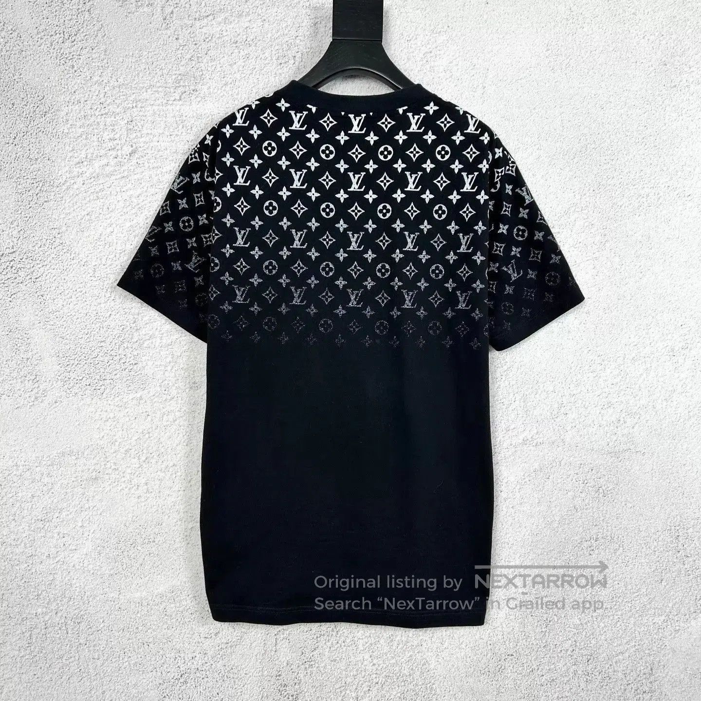 Louis Vuitton Black Short Sleeve Patterned T-Shirt Size M. Size US M / EU 48-50 / 2 - 2 Thumbnail