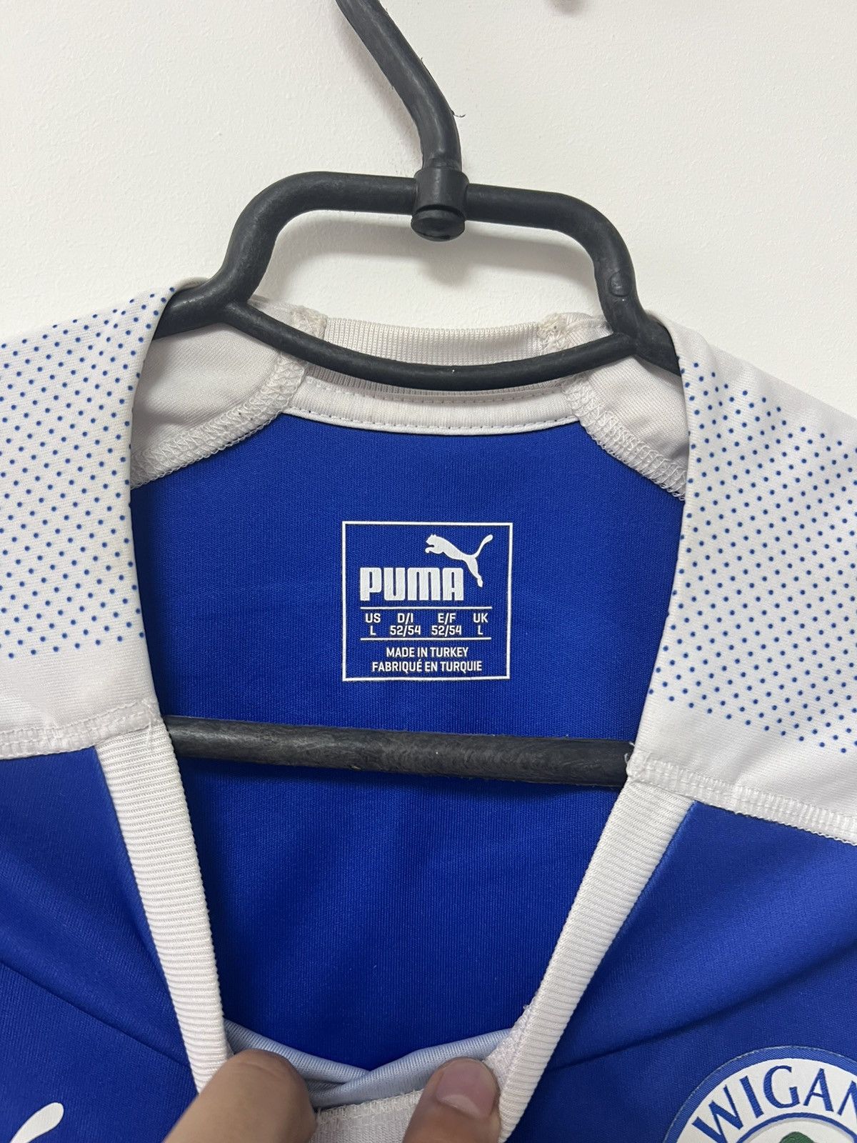 Puma × Vintage Wigan Athletic 2018/19 Home Jersey Puma Football Shirt sz L Size US L / EU 52-54 / 3 - 10 Thumbnail