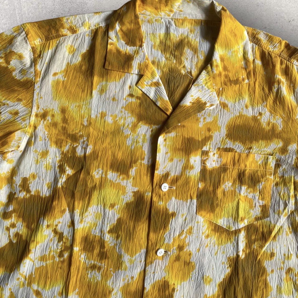 Issey Miyake SS15 Wrinkle Yellow Dye Open Collar Shirt Size US L / EU 52-54 / 3 - 2 Thumbnail