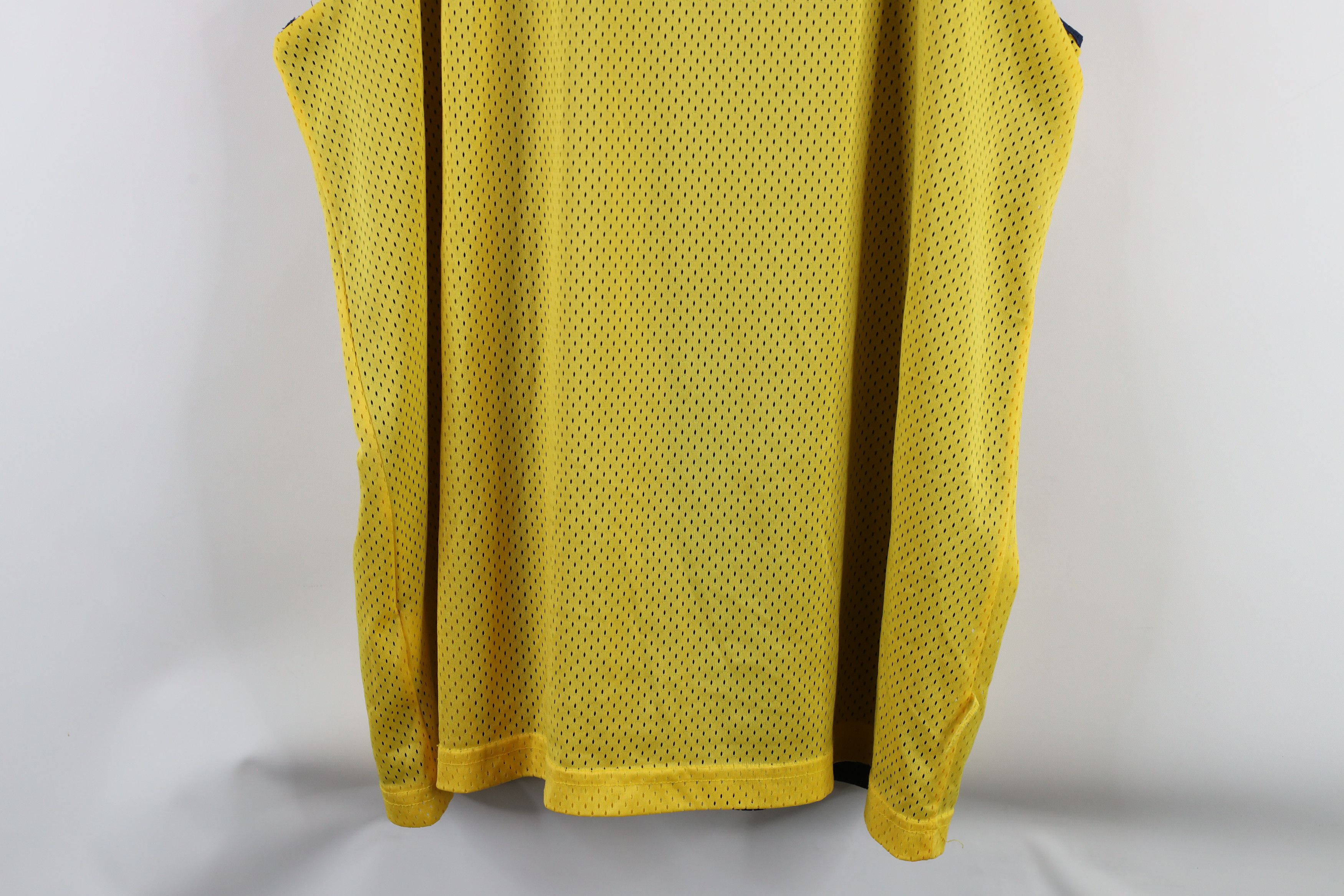 Vintage Vintage 90s Streetwear Mesh Reversible Basketball Jersey USA Size US XL / EU 56 / 4 - 3 Thumbnail