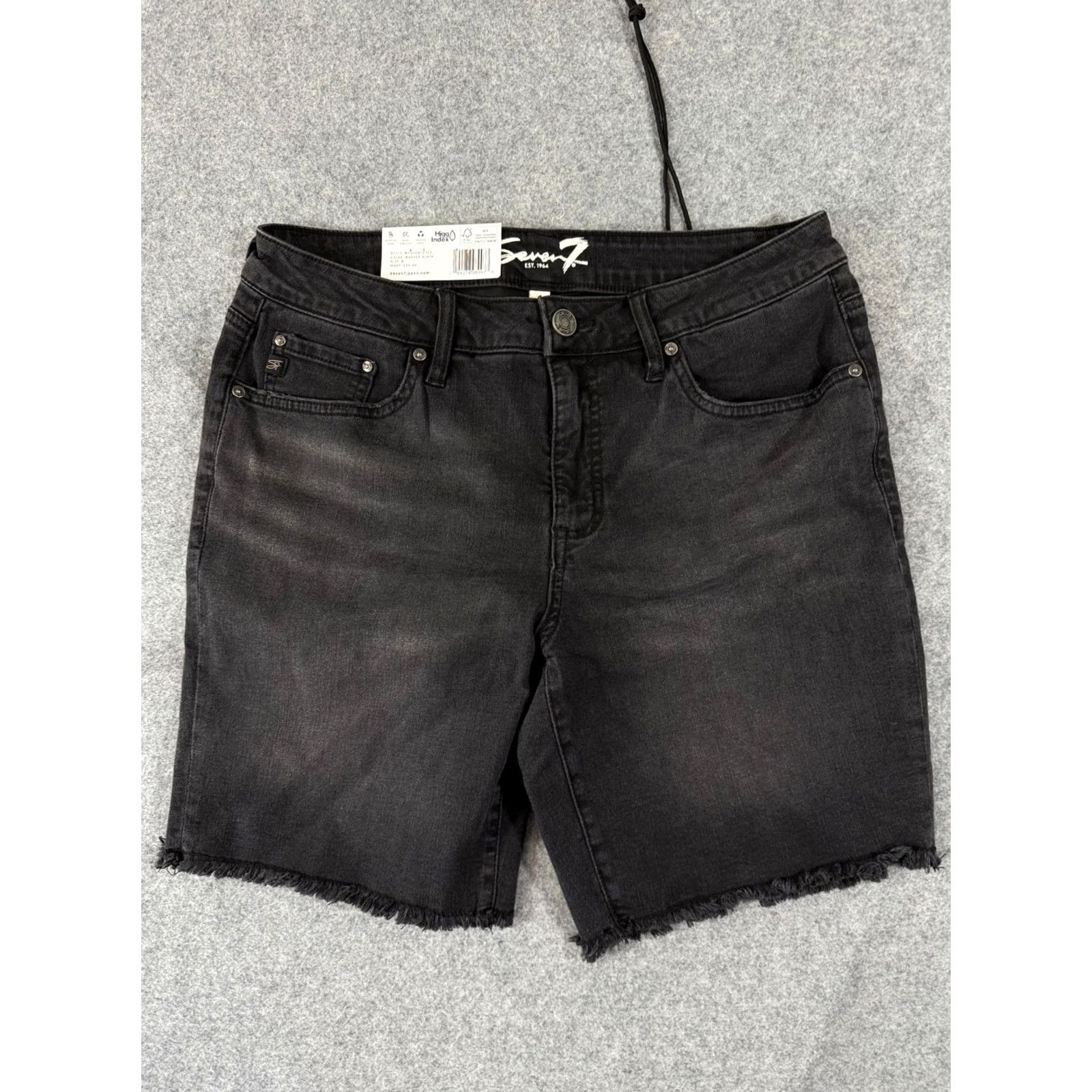 Vintage Seven7 Bermuda Shorts Womens 8 Washed Black Relaxed Fit Mid Rise Frayed Hem Pockets NWT Size 30" / US 8 / IT 44 - 3 Thumbnail