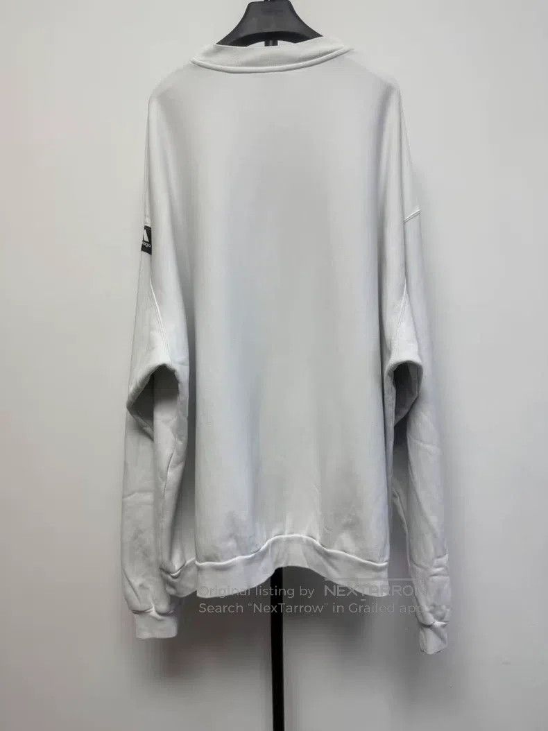 Balenciaga Balenciaga Printed Round Neck Label Sweatshirt - White Size US L / EU 52-54 / 3 - 2 Thumbnail