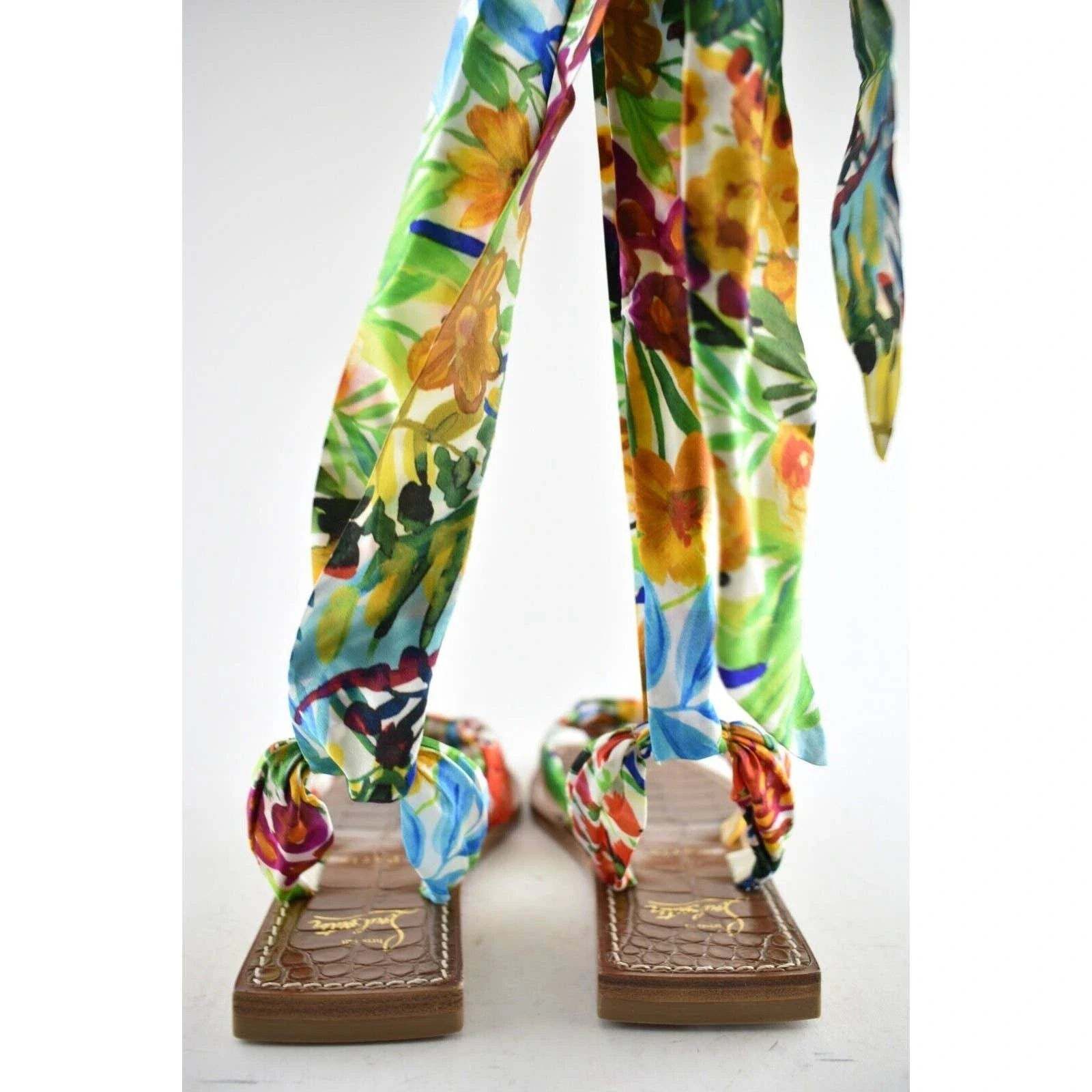 Christian Louboutin Christian Louboutin Niloofar Flat Satin Lace Up Tie Floral Size US 5 / IT 35 - 11 Thumbnail