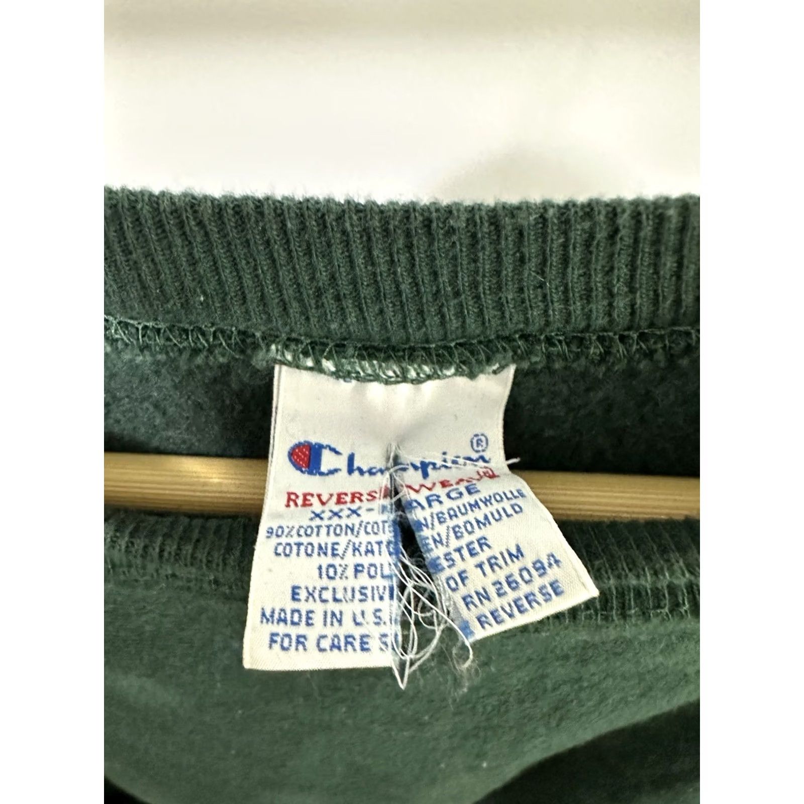 Champion VINTAGE Champion Sweatshirt Hoodie XXXL Green Eyeless Crewneck Reverse Weave 90s RARE Mens Size US XXL / EU 58 / 5 - 3 Thumbnail
