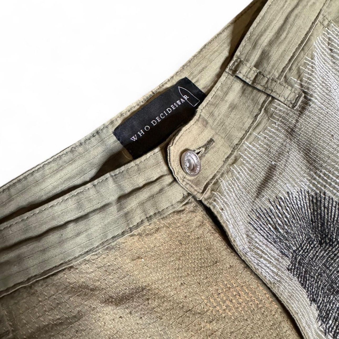 Who Decides War Who Decides War Embroidered Camouflage Baggy Cargo pants Size US 32 / EU 48 - 4 Thumbnail