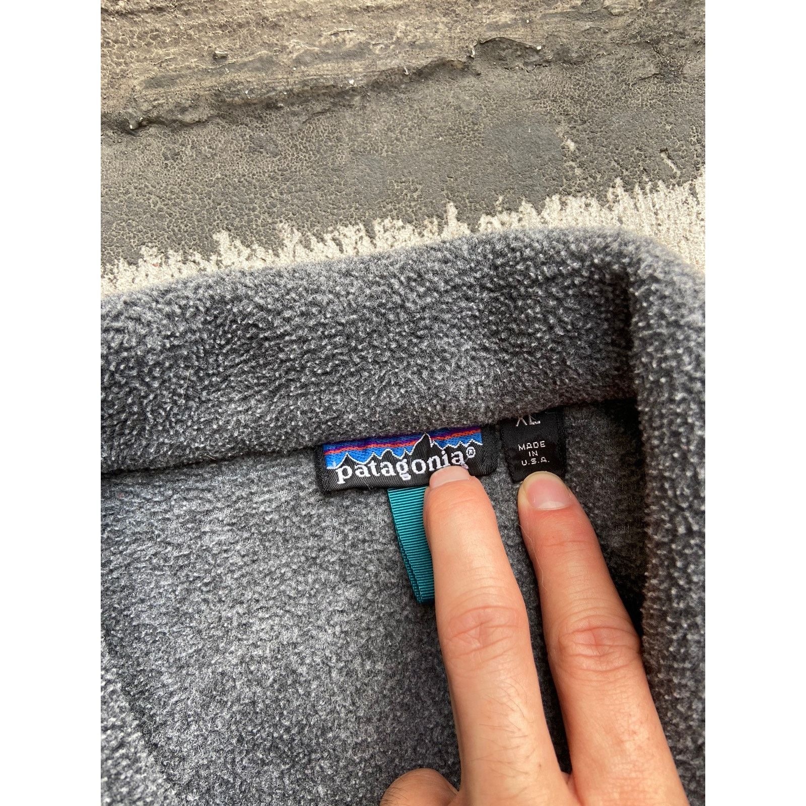 Patagonia × Vintage Vintage Patagonia Grey Fleece Zip Up Jacket Made in USA XL Size US XL / EU 56 / 4 - 2 Thumbnail