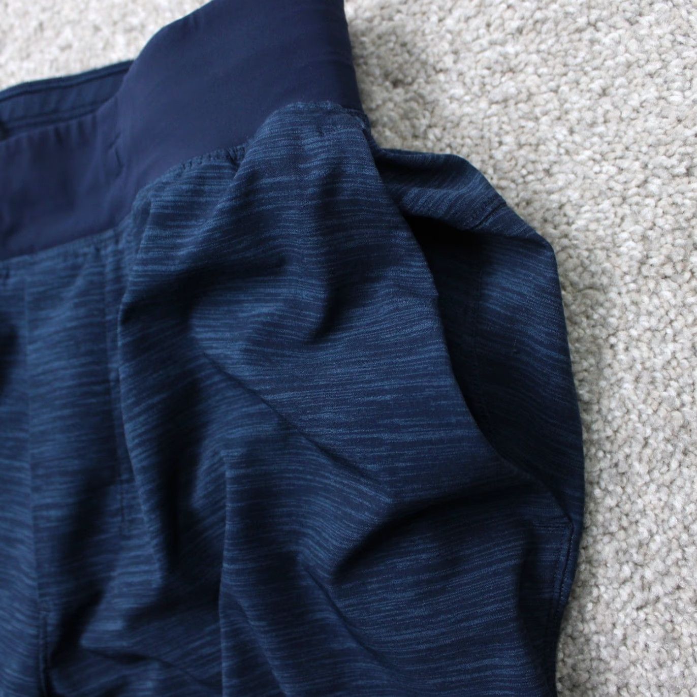 Lululemon Lululemon Mens Small Blue 11" Inseam Drawstring Stretch Workout Shorts Athletic Shorts Men’s Small Blue 11" Linerless Drawstring Stretch Workout Gym Size US 29 - 6 Thumbnail