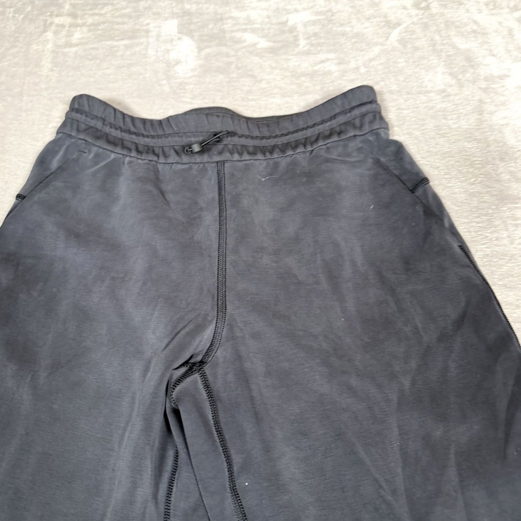 Lululemon Lululemon Pants Womens 6 Black Softstreme High Rise Straight Leg Cropped Casual Pockets Womens Size 28" / US 6 / IT 42 - 3 Thumbnail