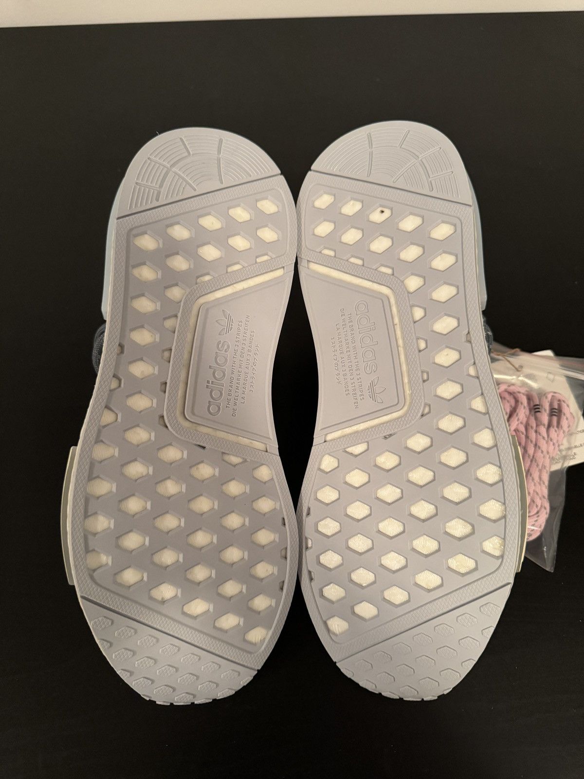 Adidas × Billionaire Boys Club × Pharrell ADIDAS NMD HU PHARRELL X BILLIONAIRE BOYS CLUB ASTRONAUT BLU Size US 9.5 / EU 42-43 - 5 Thumbnail
