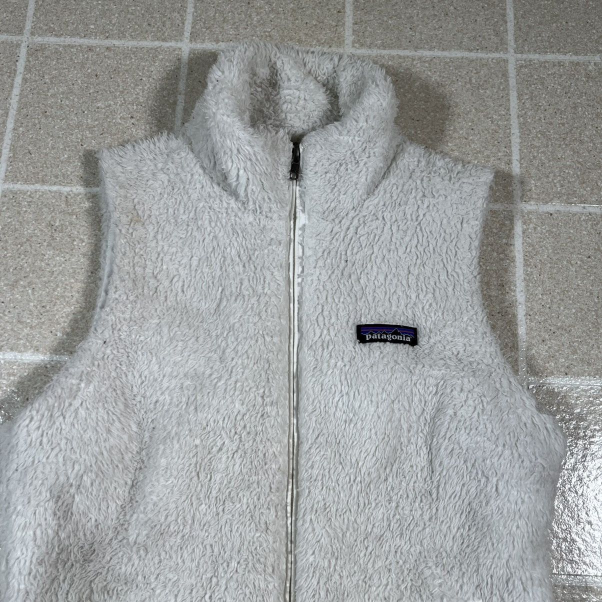 Patagonia Women’s Patagonia Los Gatos Fleece Vest White Sherpa sz m Size M / US 6-8 / IT 42-44 - 2 Thumbnail