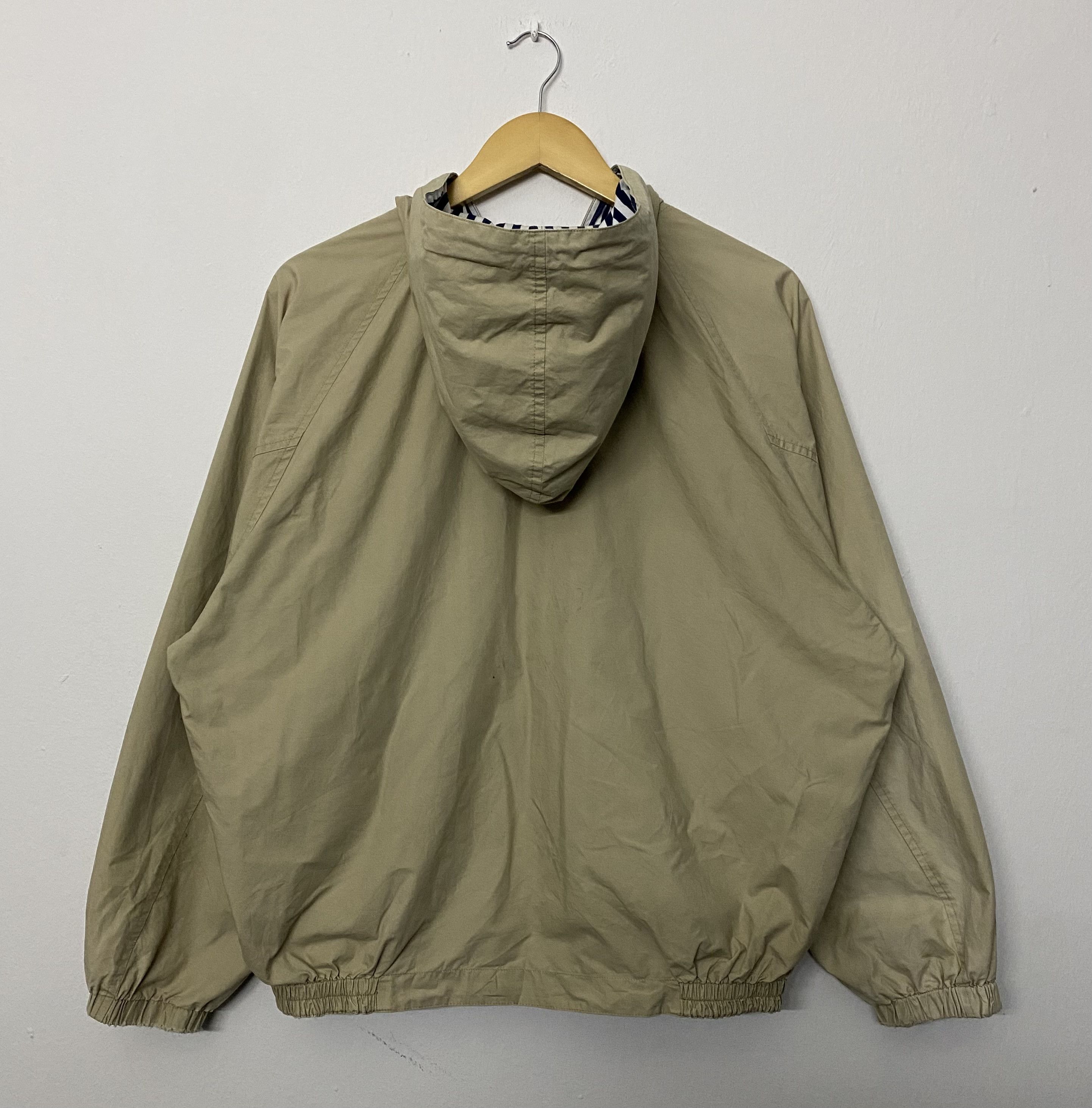 Nautica Vtg Nautica Reversible Sailing Jacket Tan/Striped Size Large Size US L / EU 52-54 / 3 - 2 Thumbnail