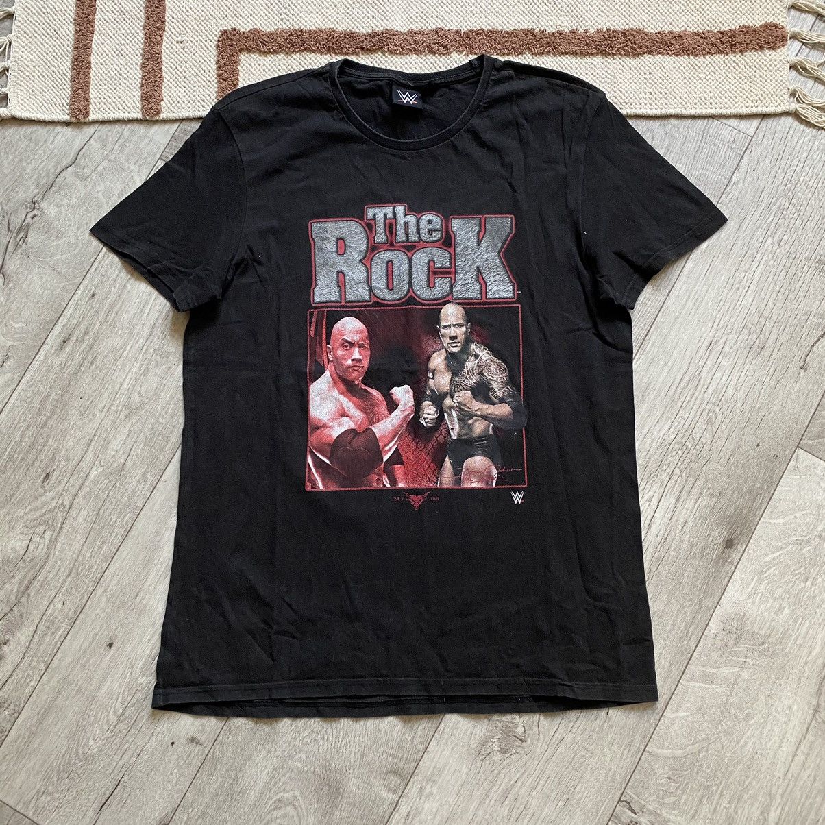 WWE WWE Y2K THE ROCK BULL BIG PRINT T SHIRT Size US M / EU 48-50 / 2 - 1 Thumbnail