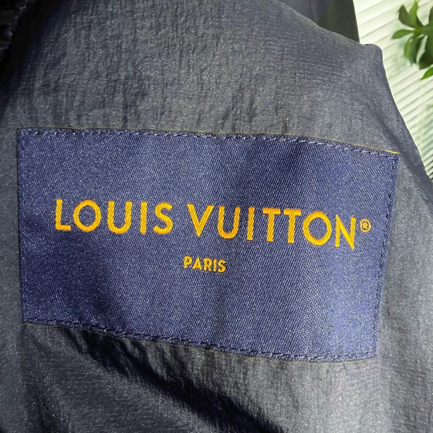 Louis Vuitton LV Navy Subtle Damier Colorblocked Track Jacket L Size US L / EU 52-54 / 3 - 5 Thumbnail