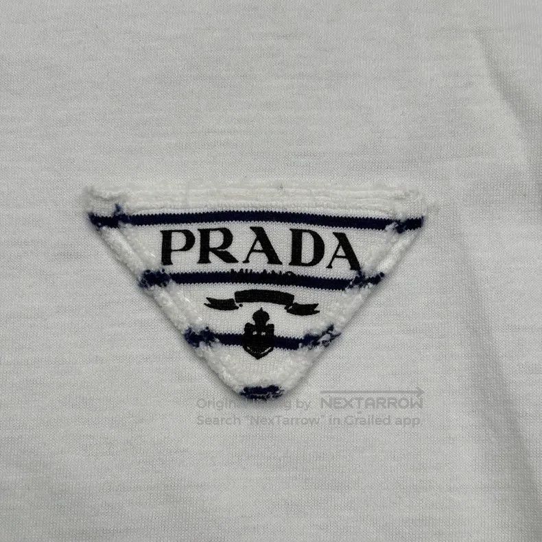 Prada Prada White cloth triangle label short sleeves Size US M / EU 48-50 / 2 - 8 Thumbnail